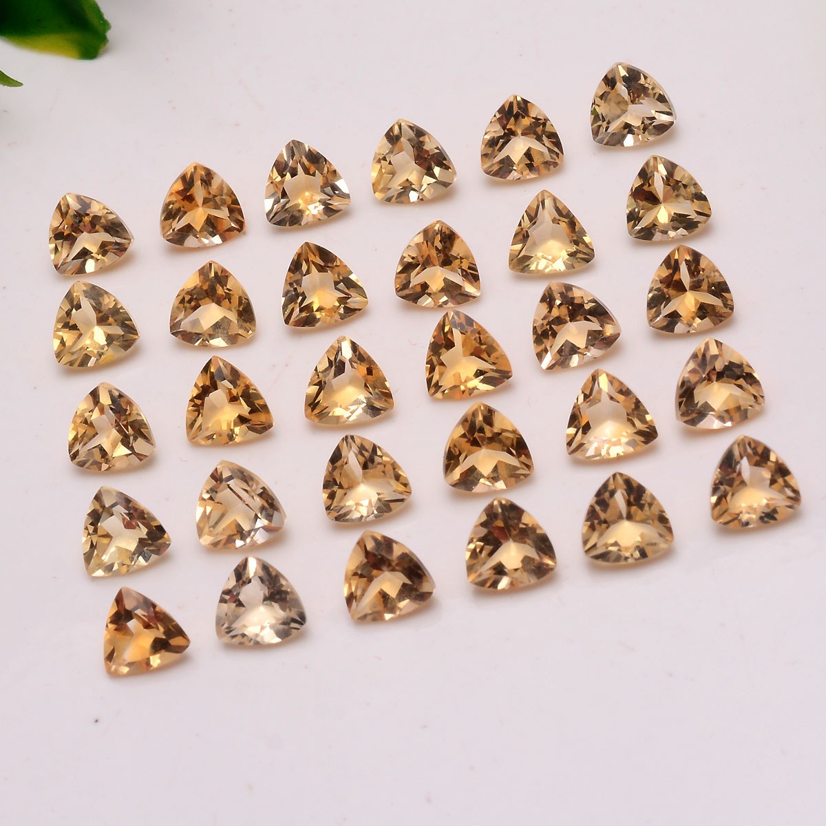 VVS 22 Pcs Natural Citrine 6mm Trillion Cut Dazzling Yellow Huge Loose Gemstones