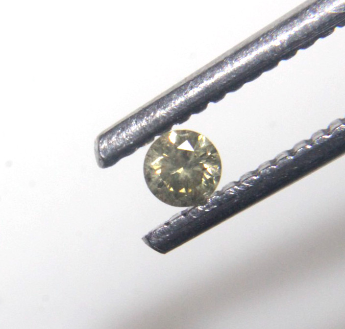 0.11 CTS YELLOW COLOR ROUND SHAPE SOLITAIRE DIAMOND 3.08-3.06×2.00 MM