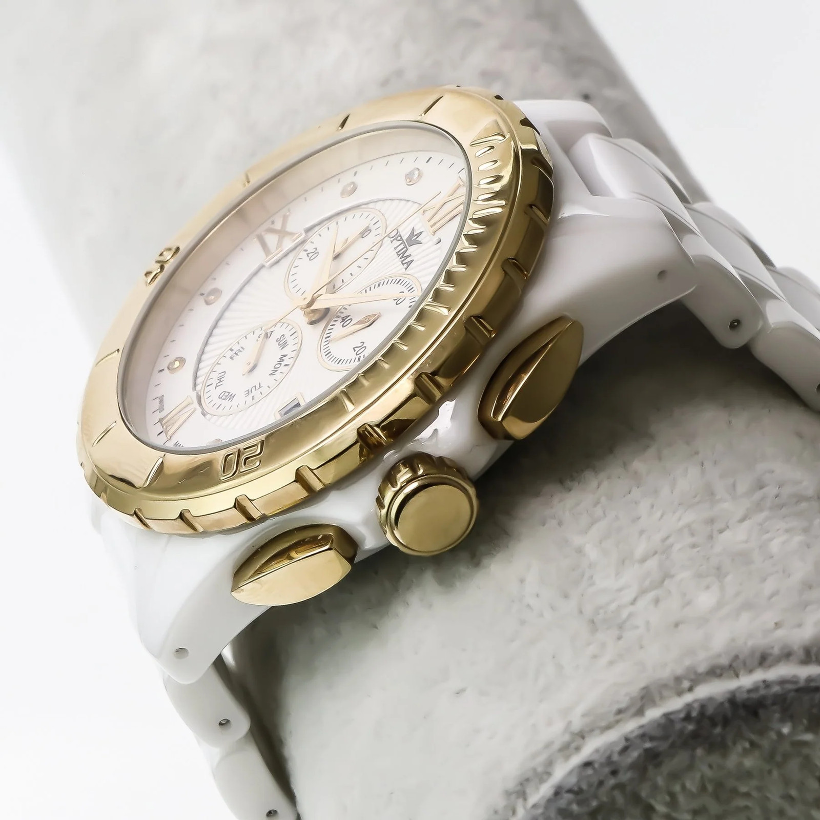 Optima – Swiss Chronograph – OSC318-WG-1 Swiss Chronograph 43 mm OSC318 50 m (5