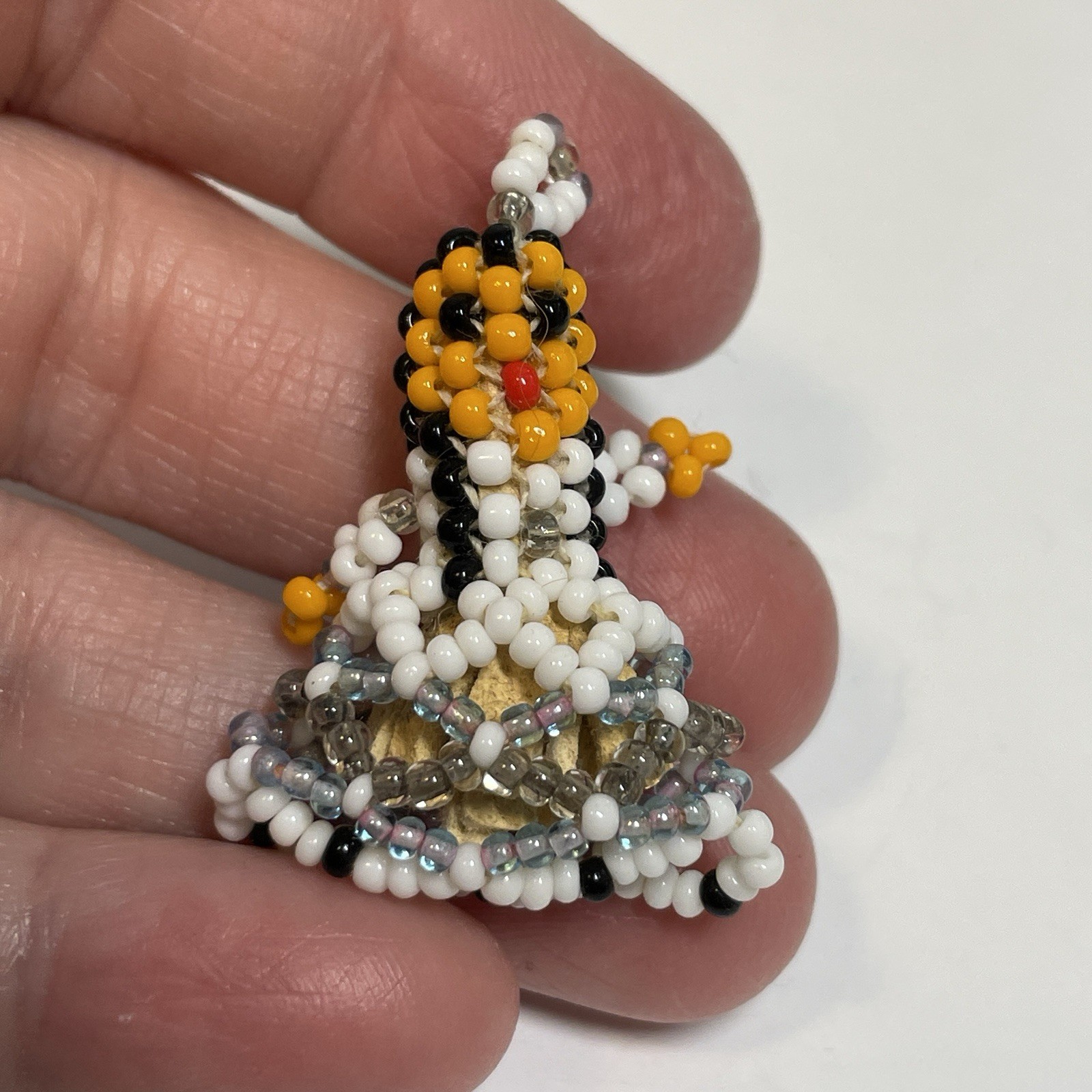 VTG Native Am Style Seed Bead Ceremonial Kachina 1.5″ Doll, Handmade Pin Pendant