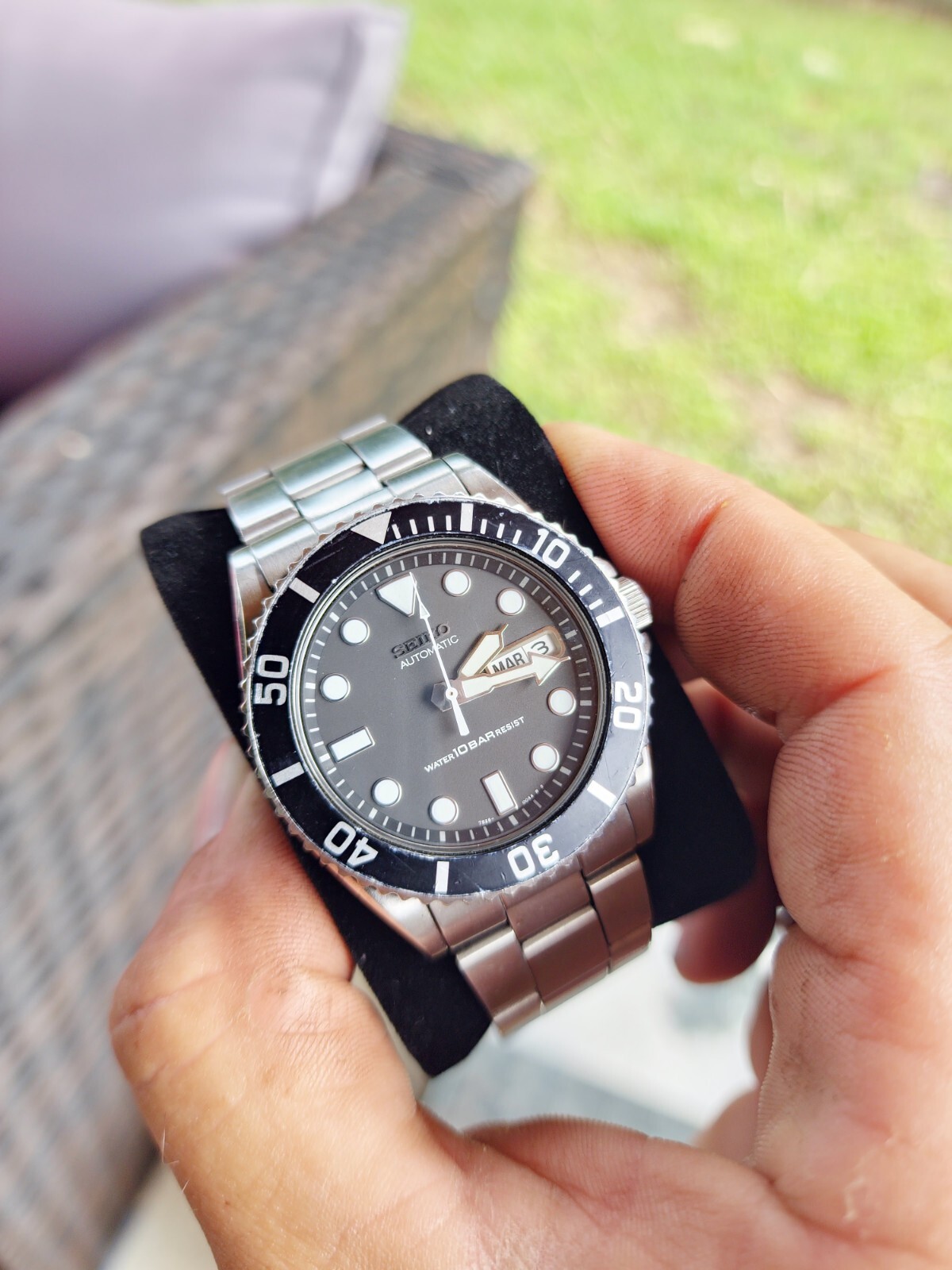 Seiko Men’s Black Watch – 7S26-0040