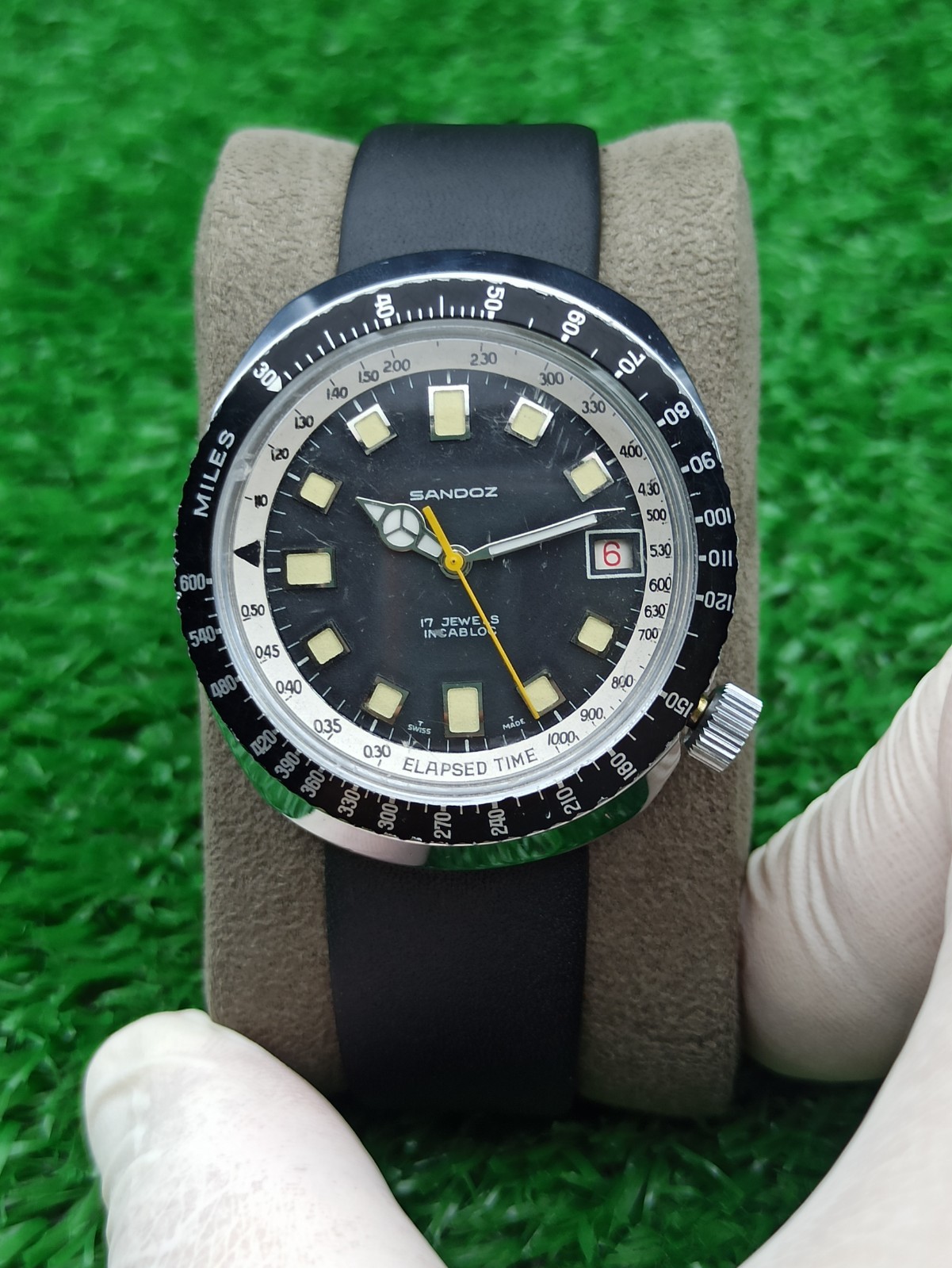 HYPER-RARE SANDOZ JUMBO DIVER BLACK WATCH MECHANICAL SWISS 1970s