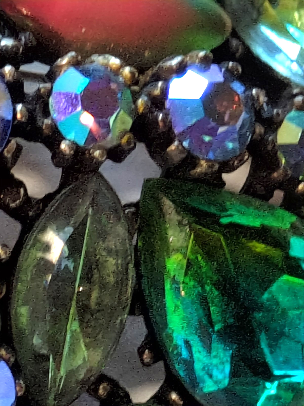 ART Arthur Pepper Watermelon Bicolor AB Glass Rhinestone Brooch Blues Greens Red