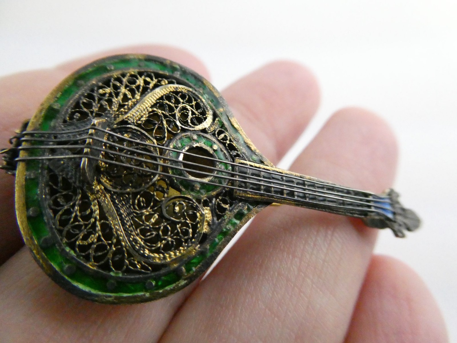 Vintage Sterling Silver Enamel Filigree Guitar Brooch Rosas de Portugal 6g 2 In