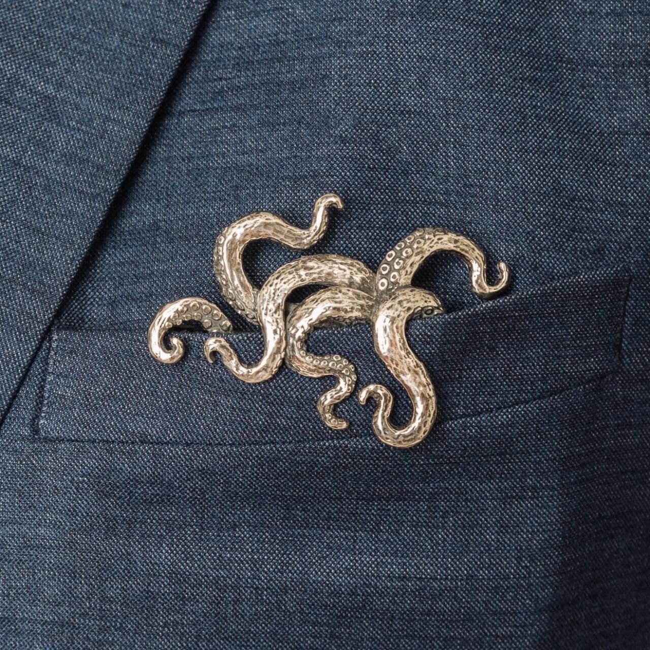 Men Suit Collar Pin Brooch Trendy Personality Pin Animal Tiger Octopus Jewelry