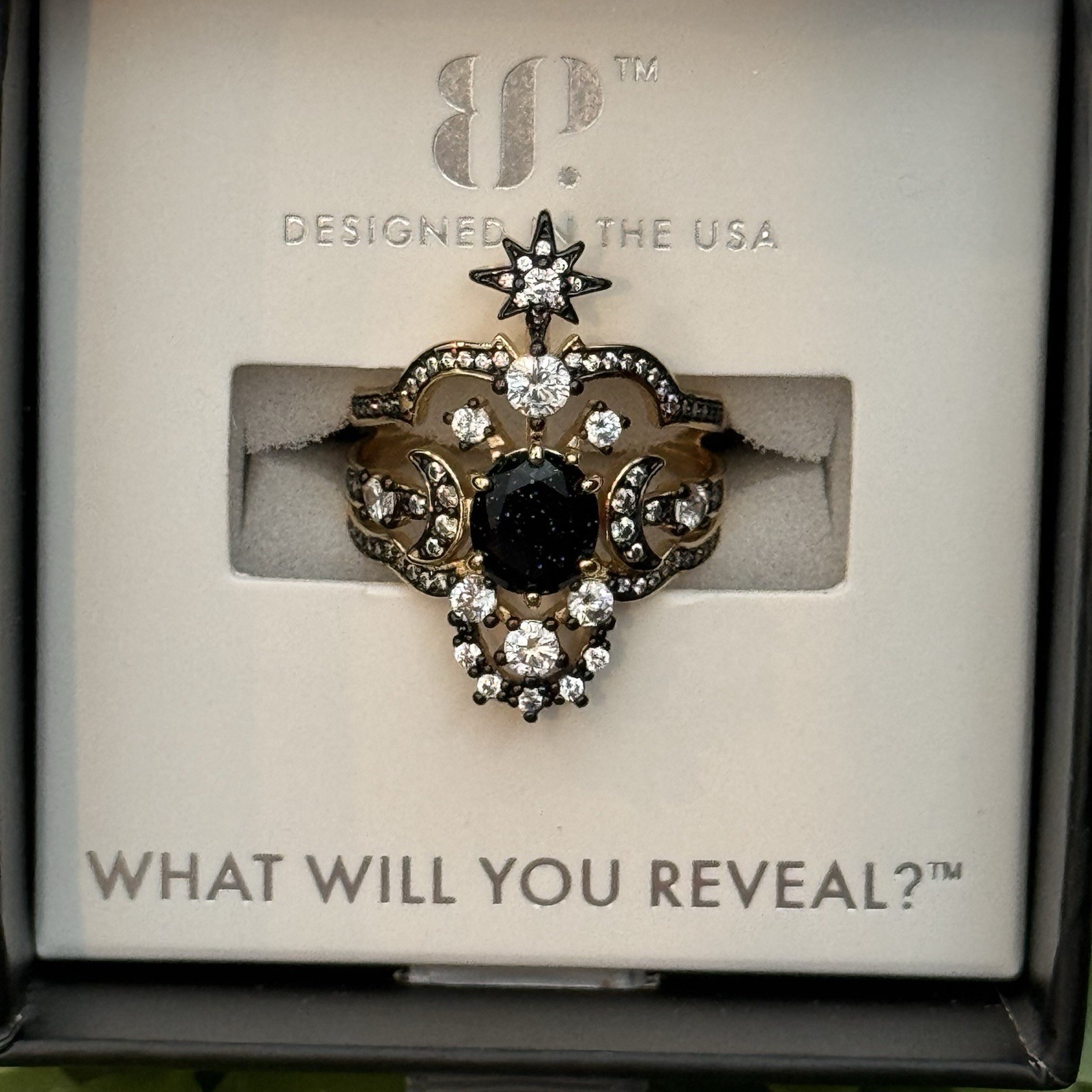 Bomb Party “Cosmic Queen” RG40811 Onyx Sandstone Gold & Hematite SZ 8 Ring