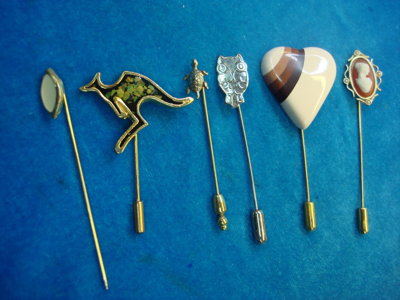 6 DIFF. VINTAGE STICK PINS – PRETTY!