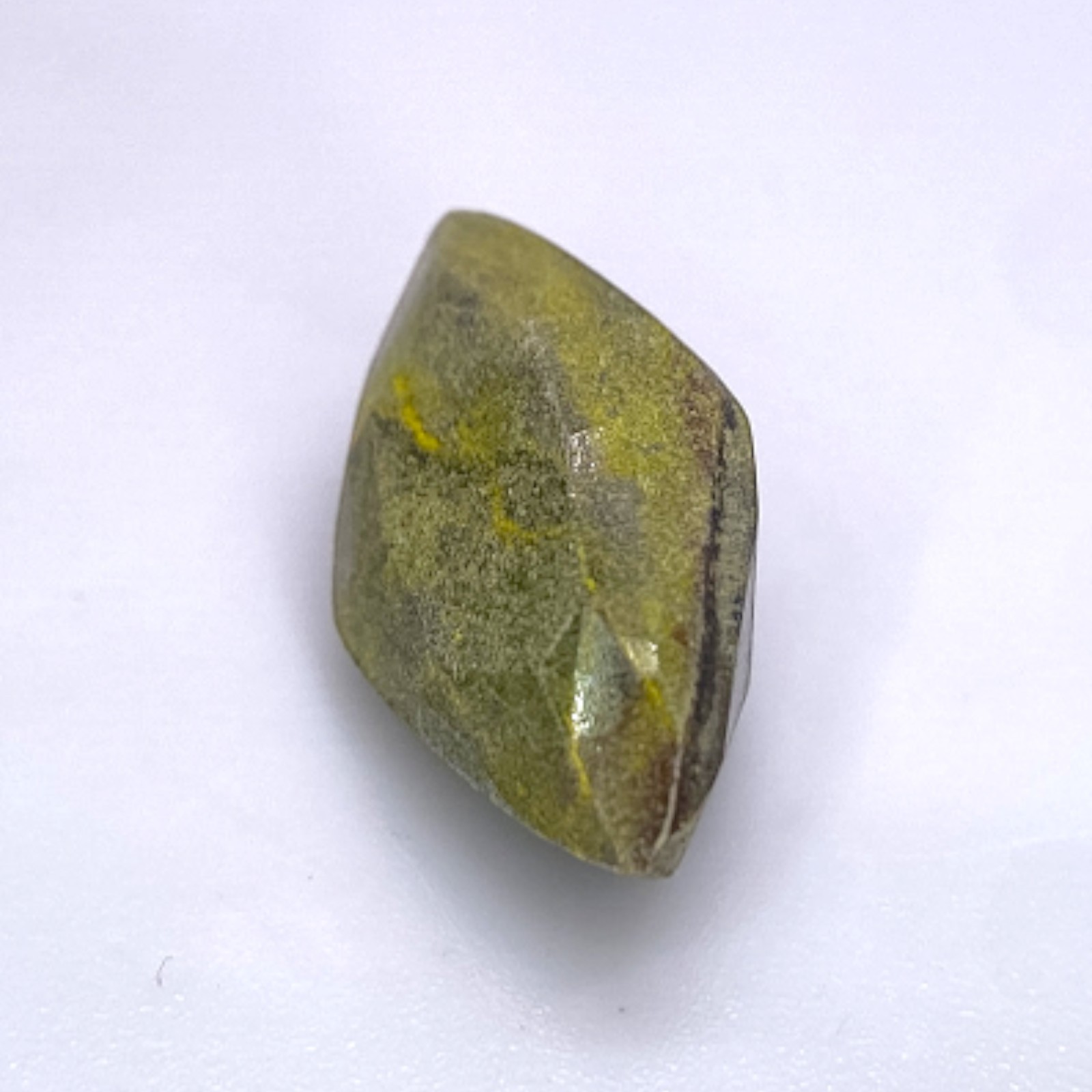 11.70 ct FLUORELLESTADITE IN MATRIX – USA – Natural Rare Untreated Faceted Gem