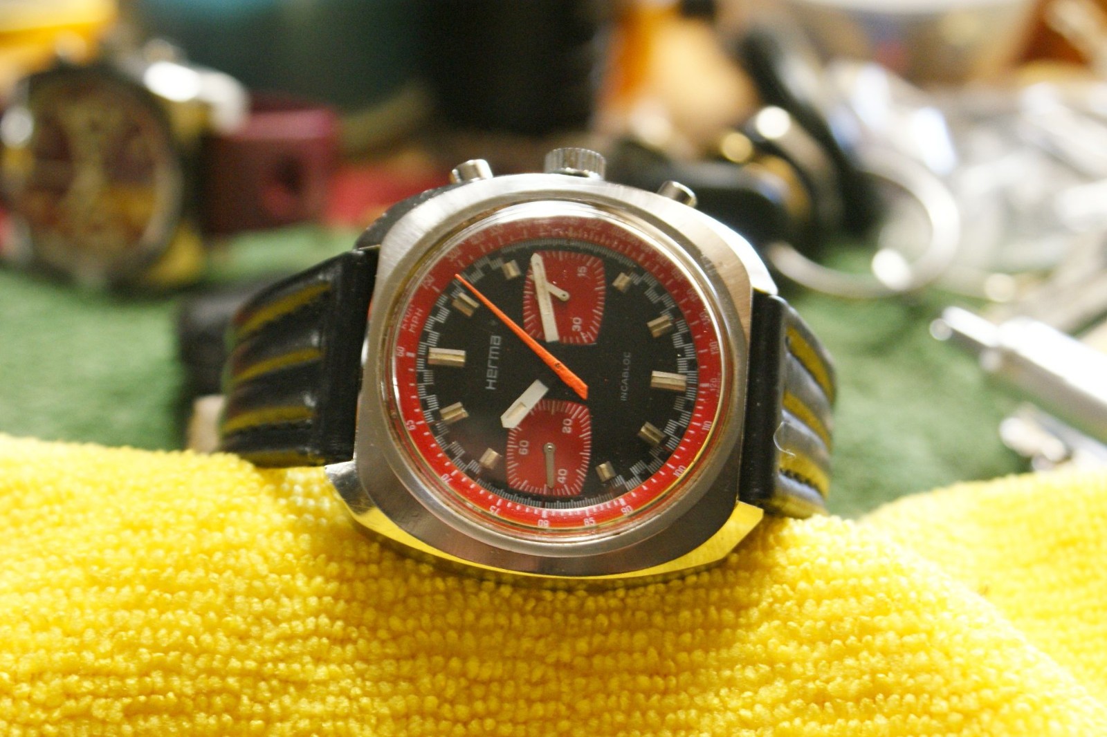Vintage Herma Racing Design Valjoux 7733 / 45 Minute Hand Wind Chronograph