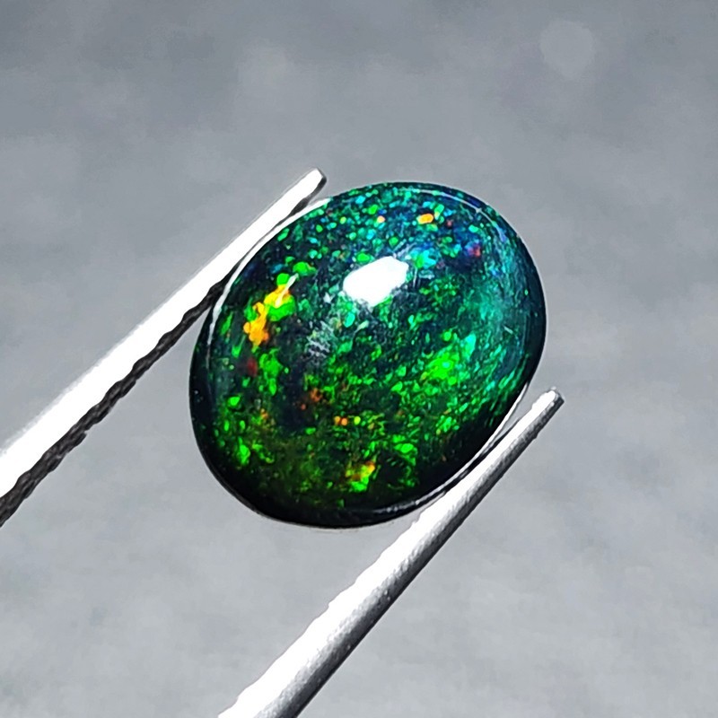 Ethiopian Welo Black Opal AAA+ Oval Cabochon Strong Green Play Loose 1.20Ct Gem