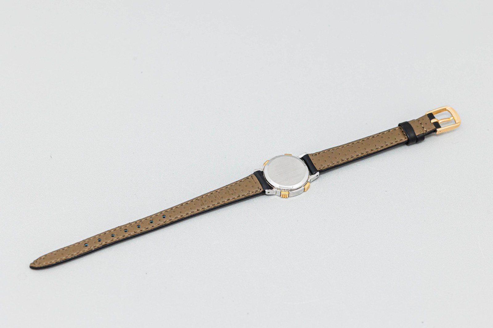 Vintage 1980 *NEAR MINT* OMEGA De Ville Cal.1387 Qz Push Shell Dial 22mm Women’s
