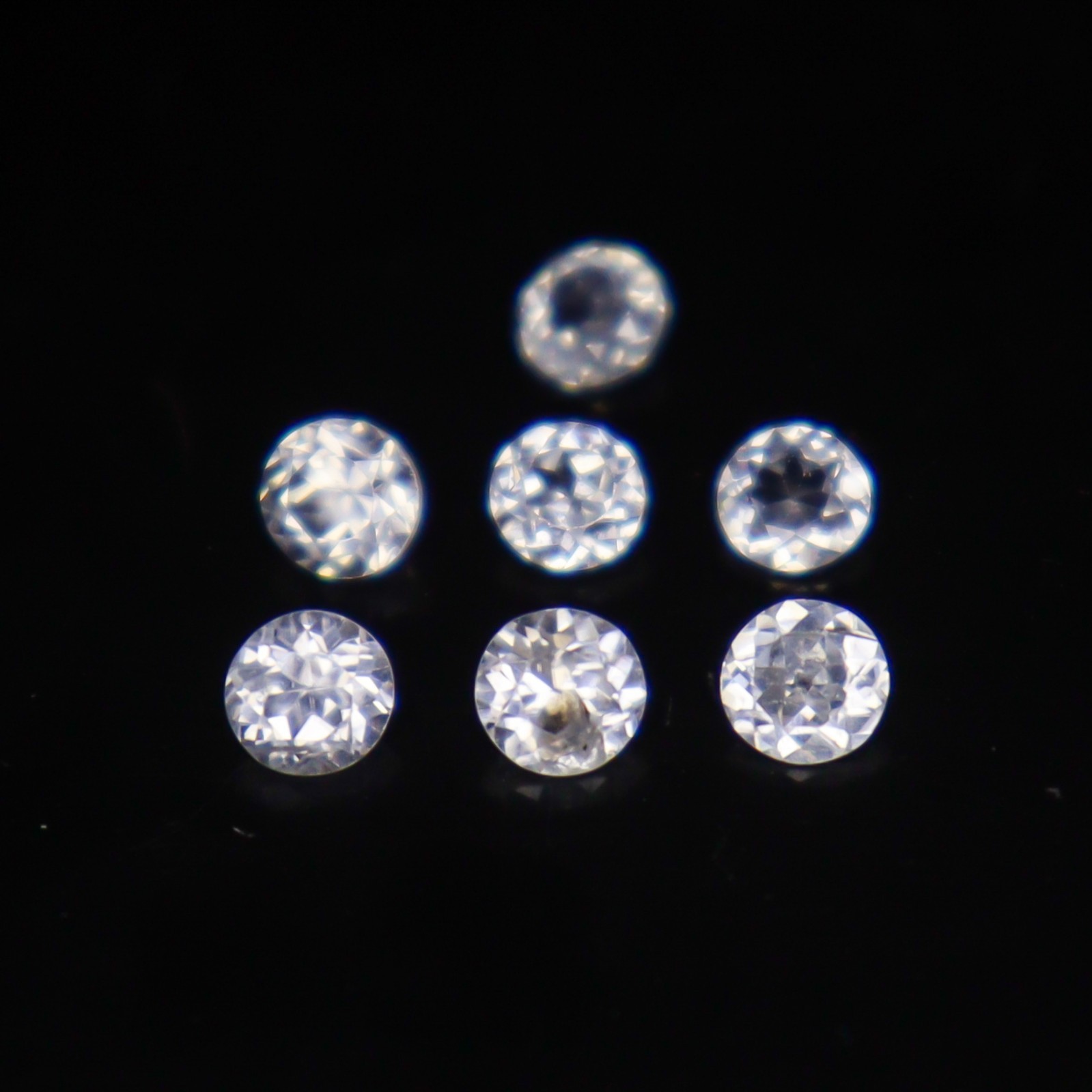 Natural Faceted White Zircon 7 Pieces In Round Shape 2.55 Carats 4X4X3 mm Size