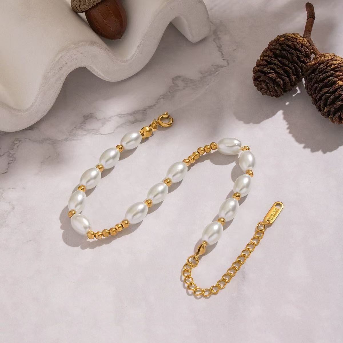Woman 18K Gold Plated Simulated Pearl Beaded Bangle Bracelet Anti-tarnish 9.5in