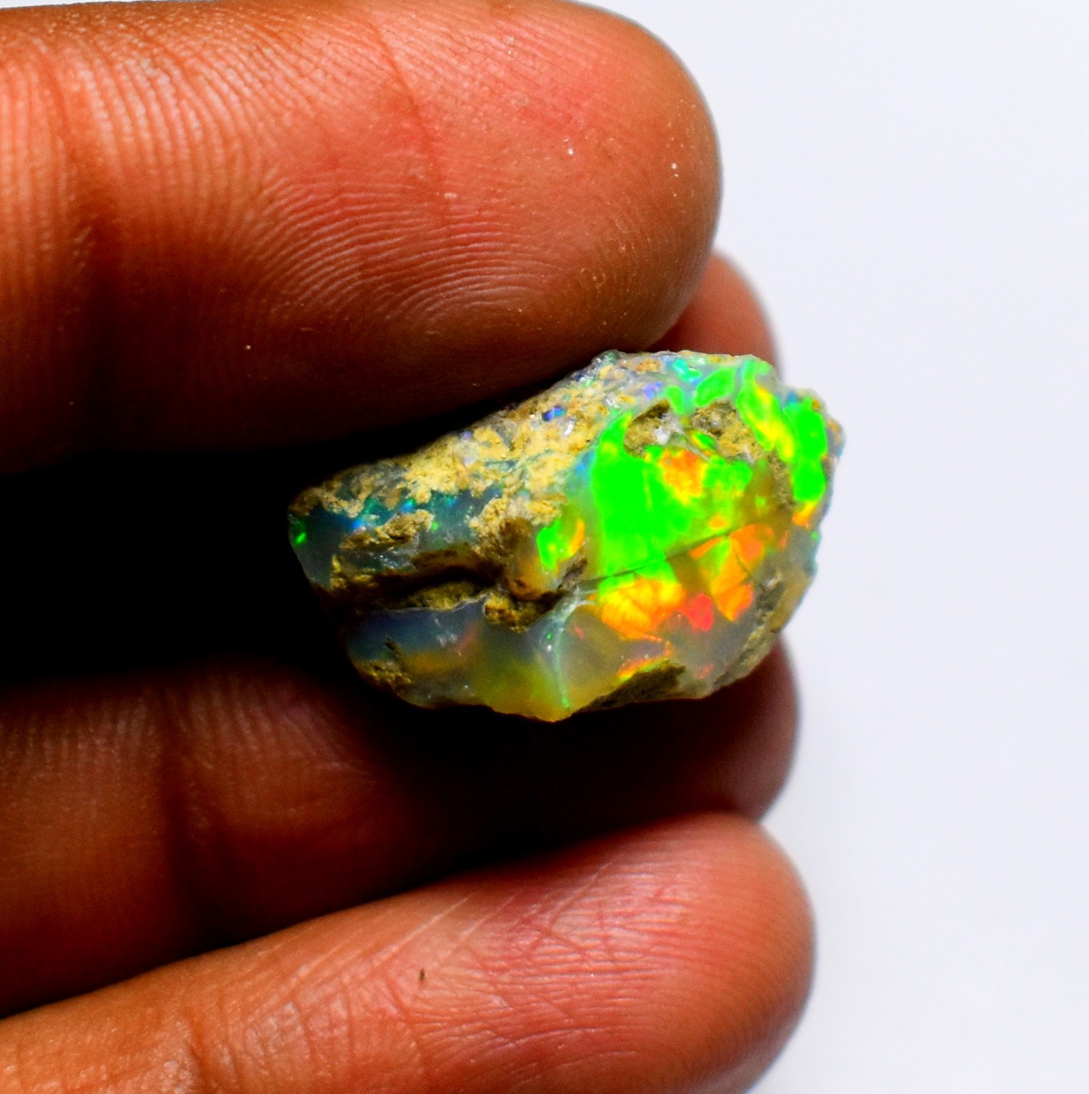 Ethiopian Opal Rough, Natural Multi Fire White Opal Raw 13.90 Cts 20×13 mm