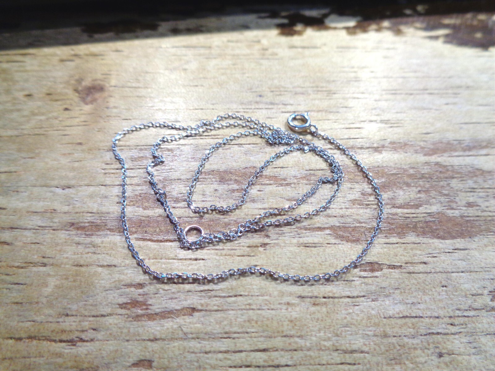 0.8MM PETITE WHITE GOLD-PLATED 925 STERLING SILVER DC ROLO CHAIN NECKLACE 16″
