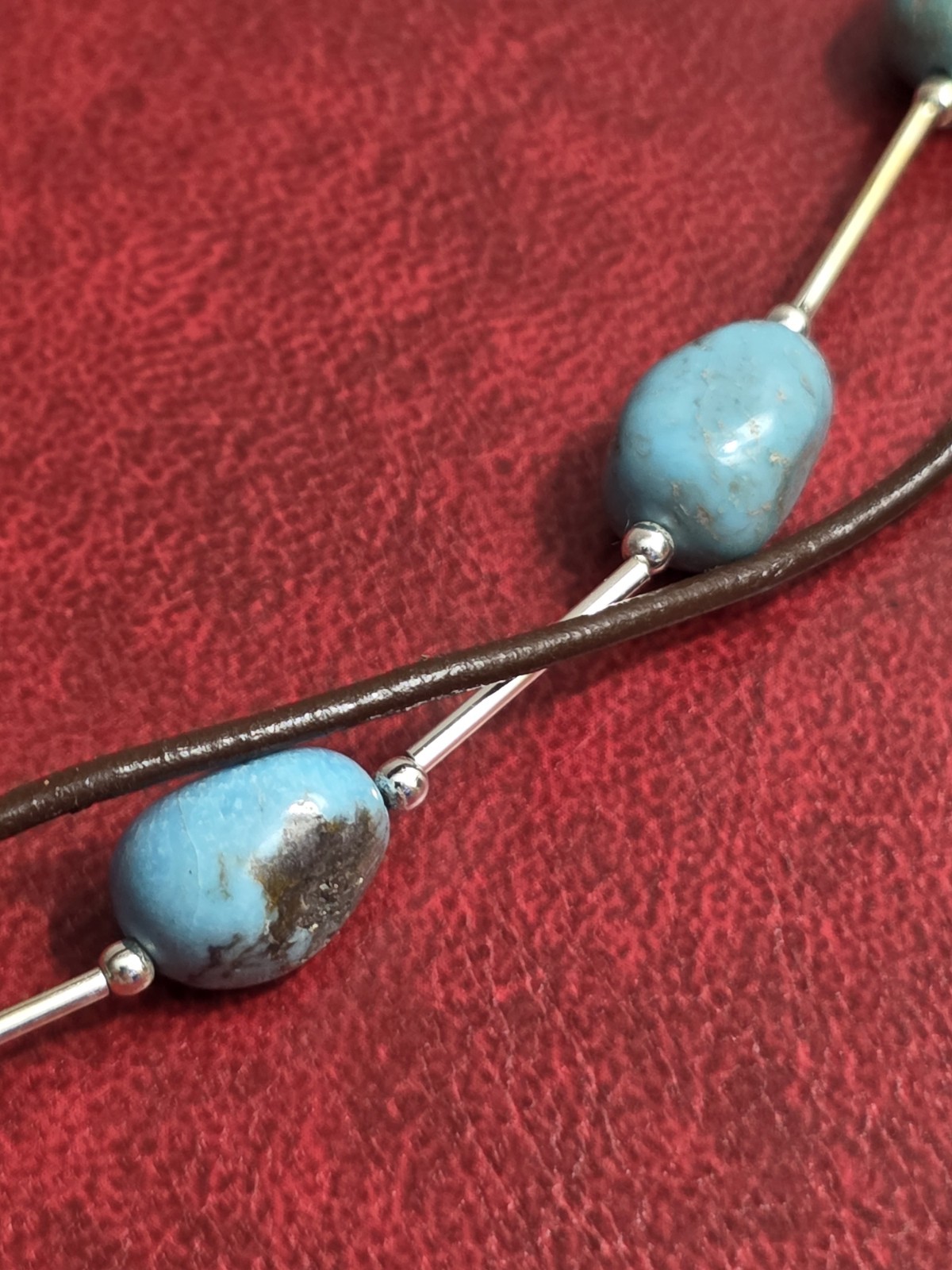 VINTAGE TURQUOISE LIQUID STERLING SILVER 925 NECKLACE Choker. Good Condition.