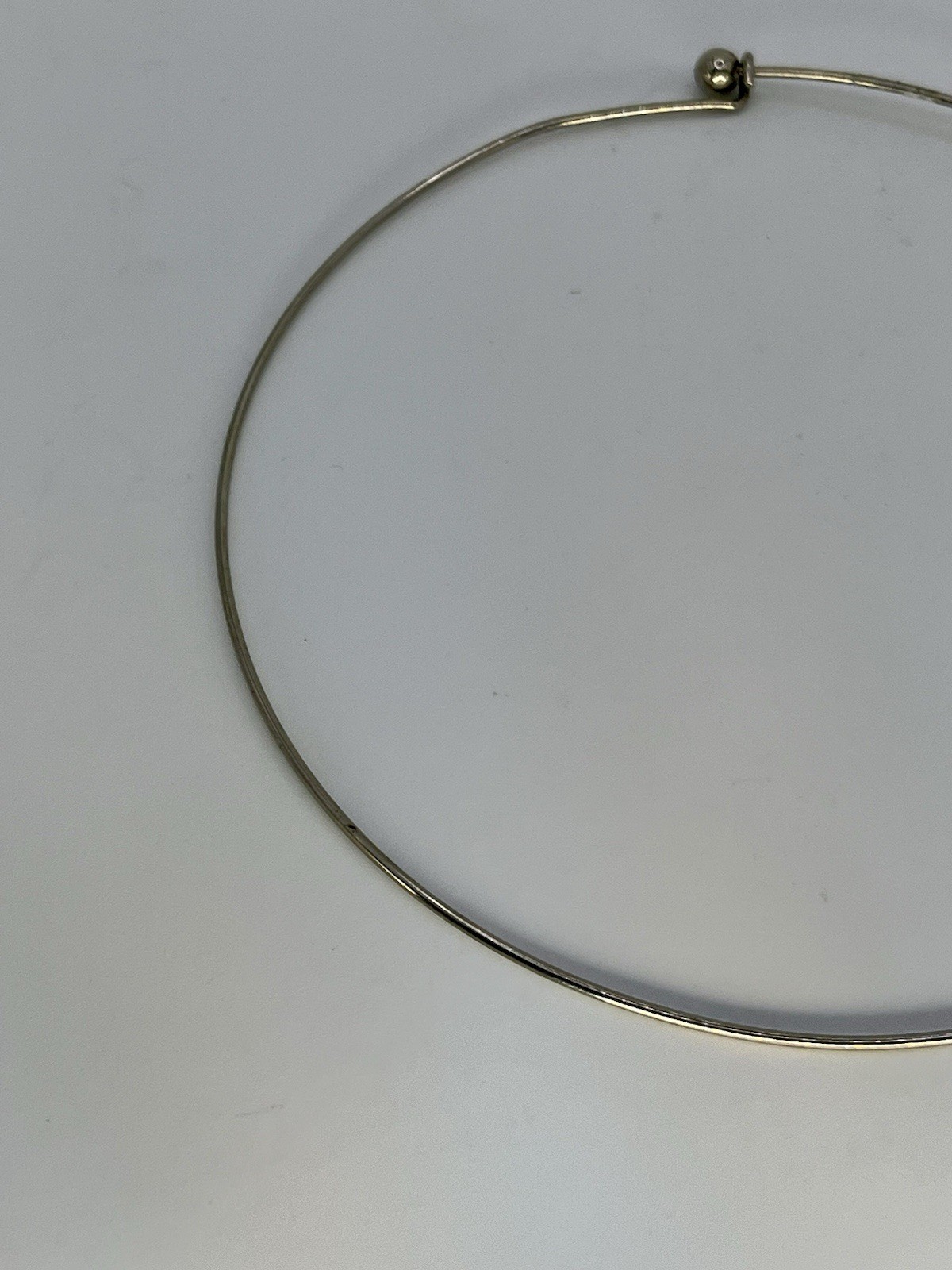 Vintage Estate Silver Tone Metal Wire Choker Necklace Hook Ball Closure 5”
