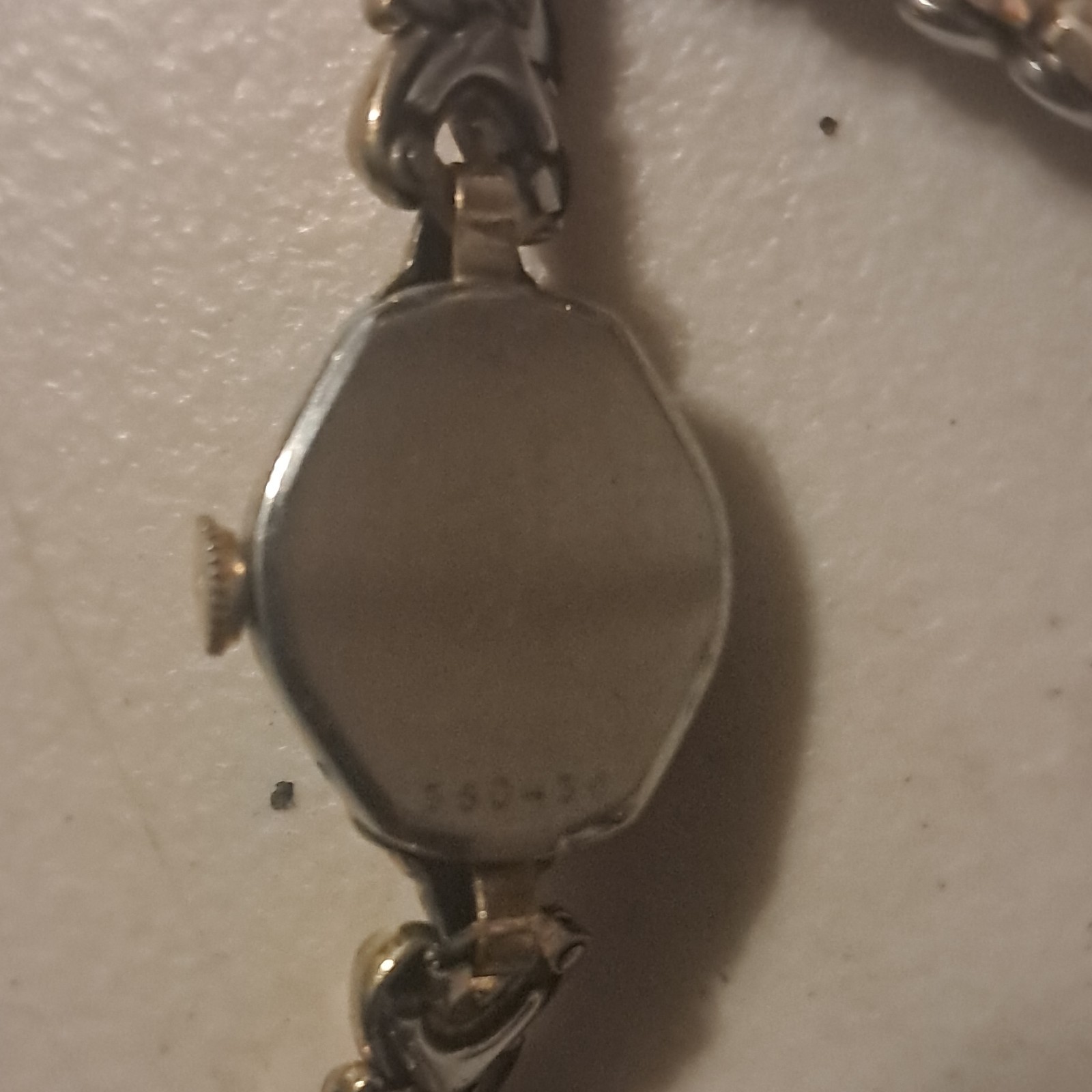 Bulova Gold Tone Oval Women’s Wristwatch White Dial Metal Bracelet Dress Formal