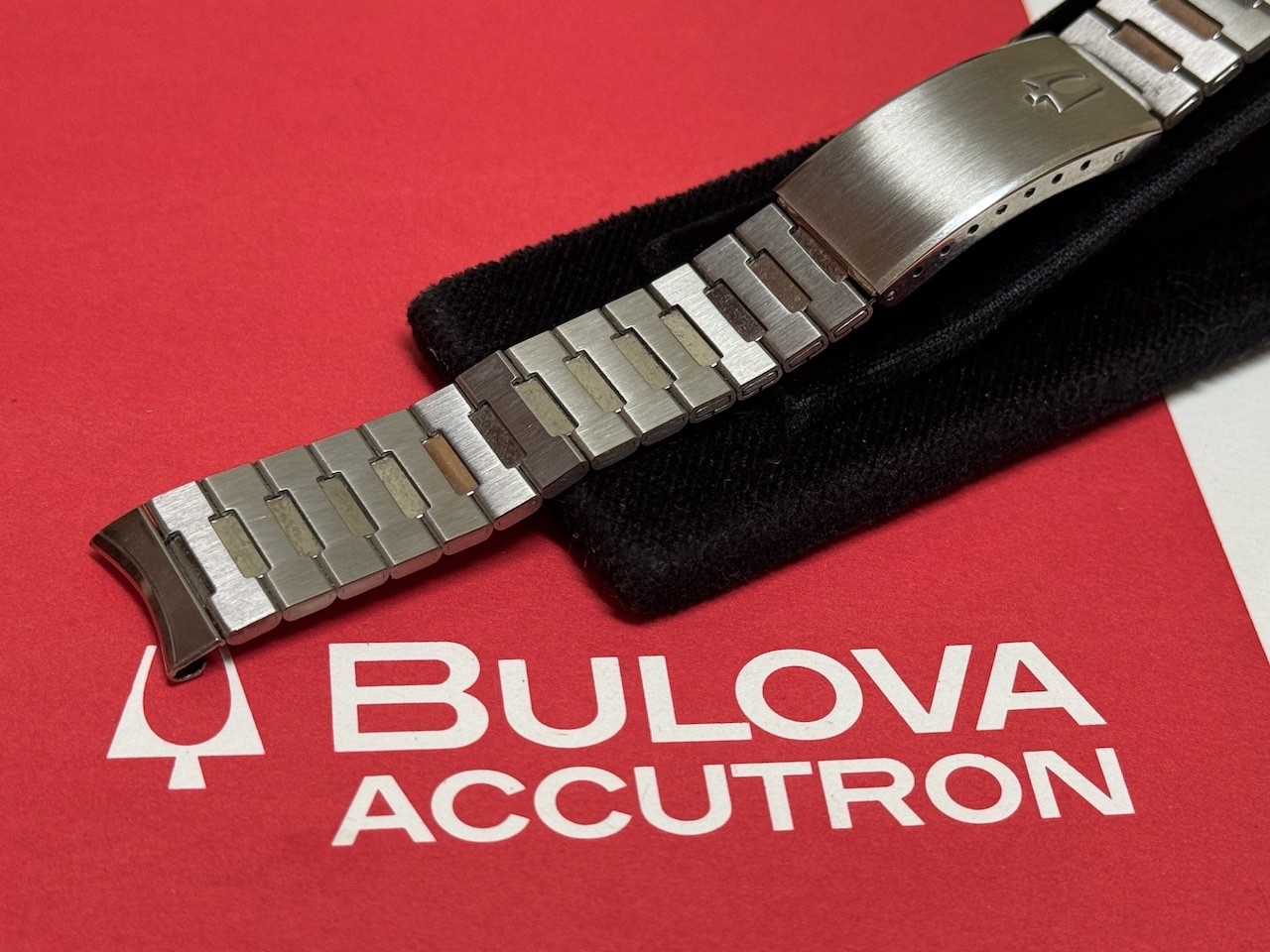 Long Length 1960s Bulova Accutron satin flat-link watch band Spaceview or Astro