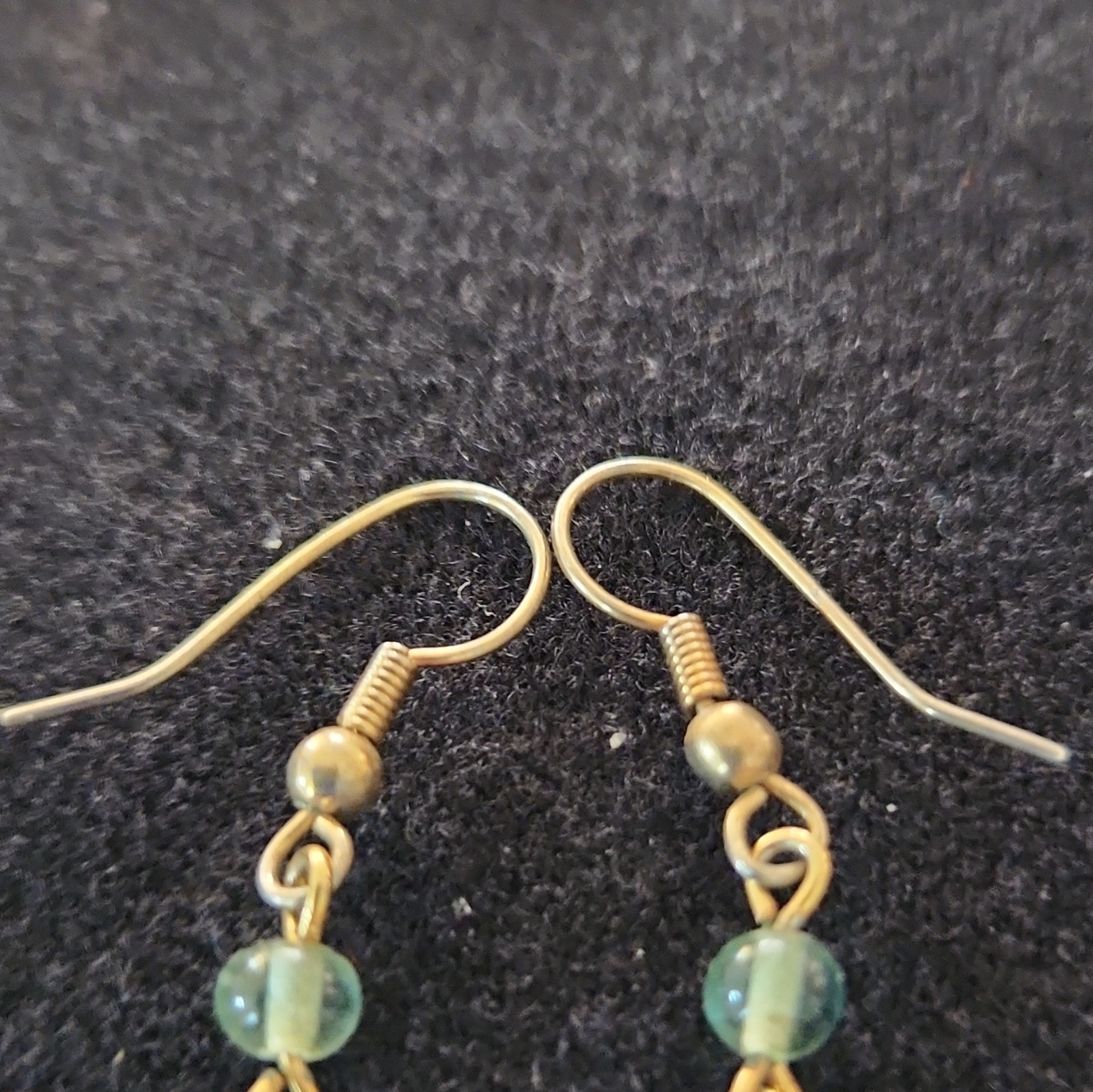 Gold Tone Red Green Round Bead Dangle Drop Earrings Hook Closure