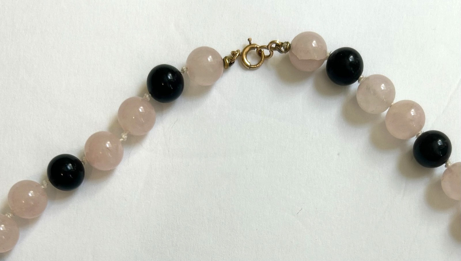 Vintage Rose Quartz Black Onyx Beaded Necklace With 14K Gold Clasp 30″ In Length