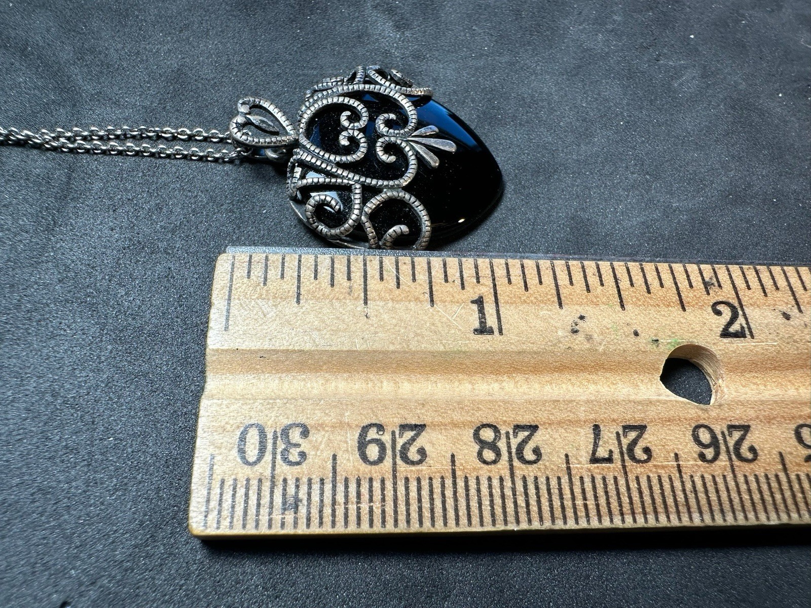 6.00g Vintage 925 Sterling Silver Black Heart Filigree Italy Necklace M 18 in