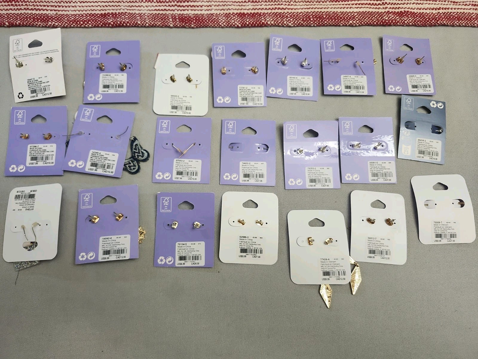 Claire’s Fashion Jewelry Pierced Earrings. Lot Of 21 Pieces