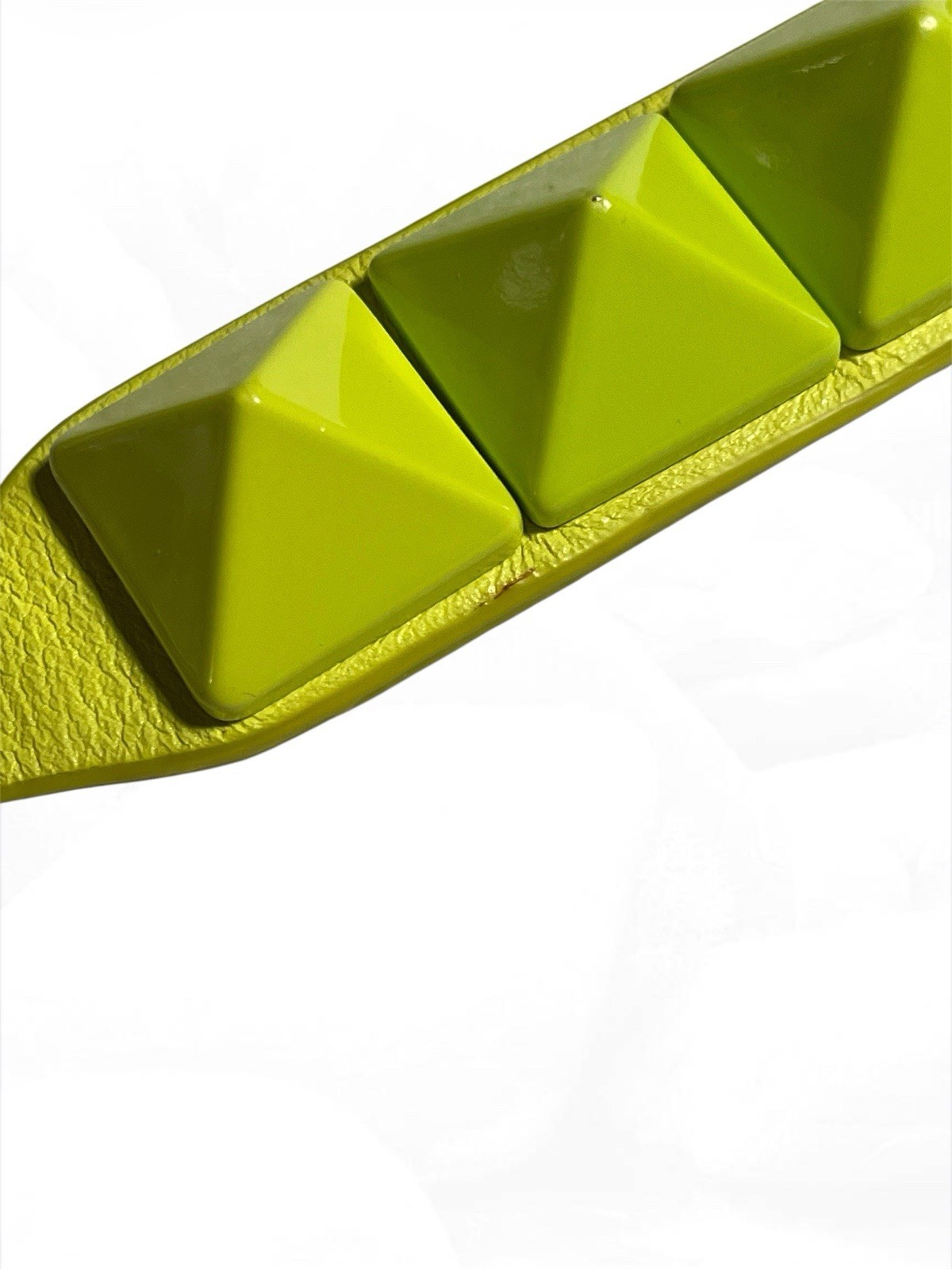 VALENTINO GARAVANI Rockstud Bracelet in Fluorescent Green Leather