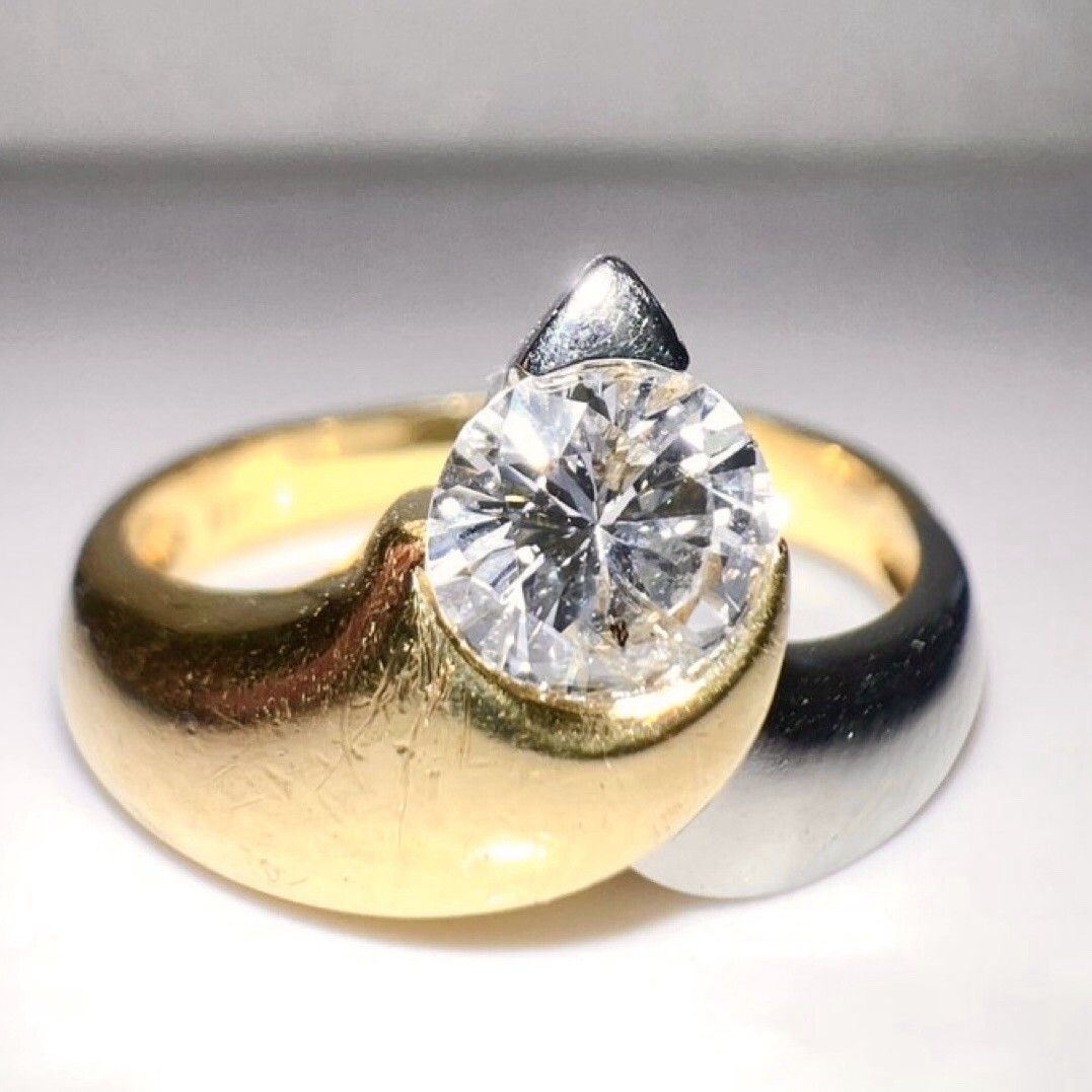 Ring 750 Gold 0.70 ct. Diamond Size 59/ 18.8mm 5.9 Grams G/P Excellent Condition