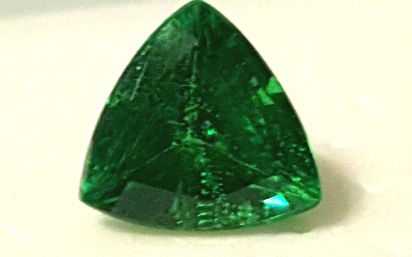 Collectors Stone Rare Tsavorite Garnet Very Good Cut Calibrated Trillion 6 mm