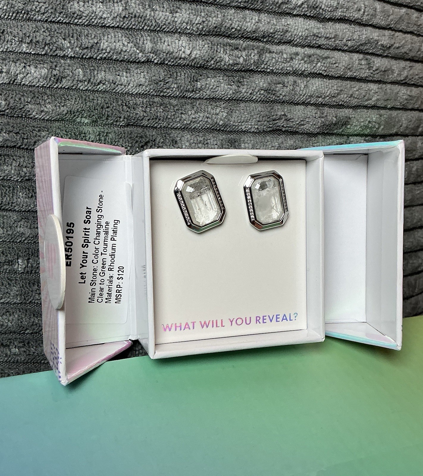 BP Mental Health Awareness “Let Your Spirit Soar” Color Changing Earrings