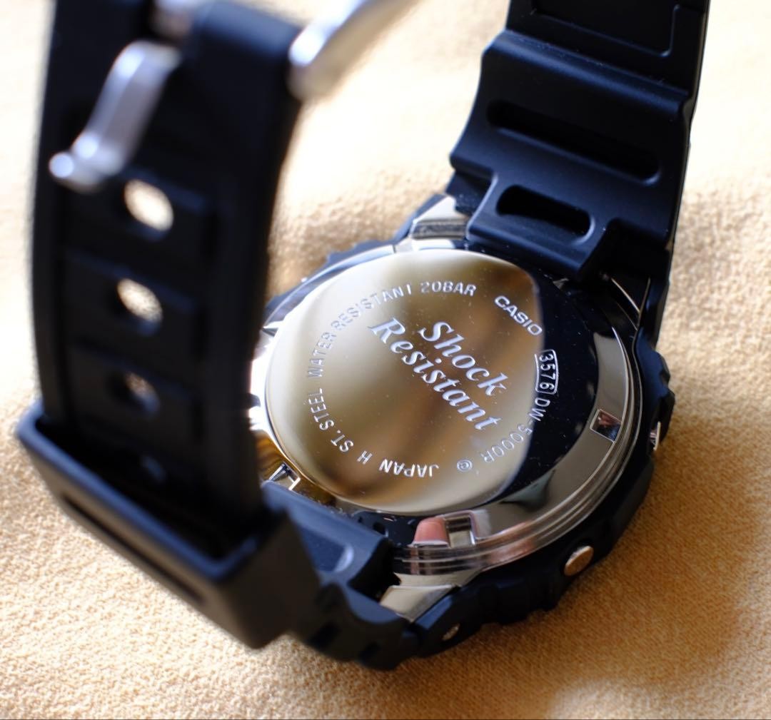 CASIO G-SHOCK DW-5000R-1AJF