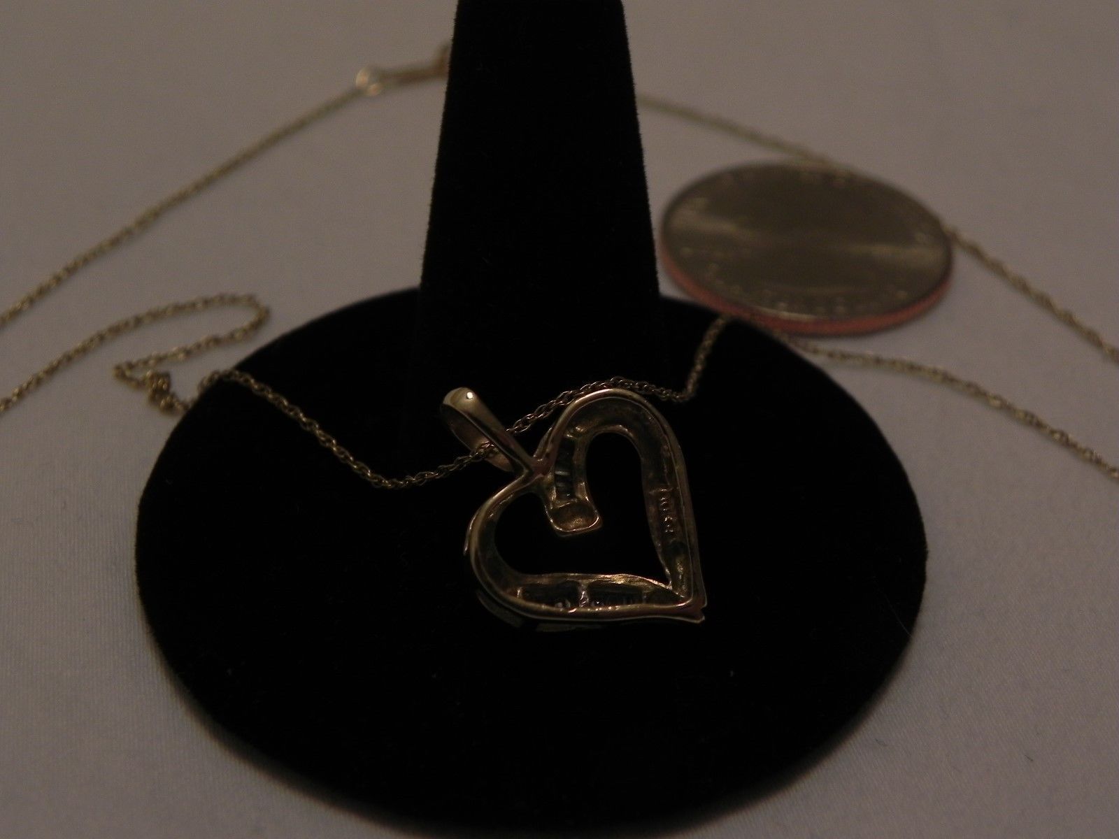 10K Gold Chain with 10K Gold Heart Pendant/Diamonds