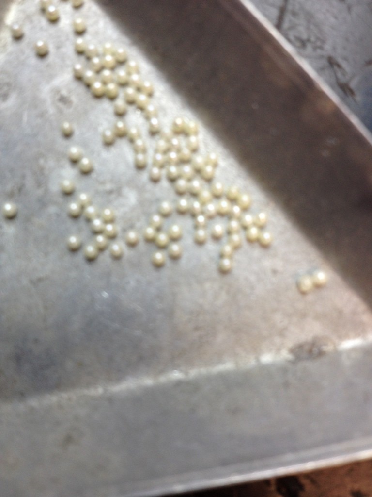 3 Pc SEED PEARLS LOOSE 1.2MM TO 1.7MM HARD TO FIND OVER 3000 PC VERY GOOD COND