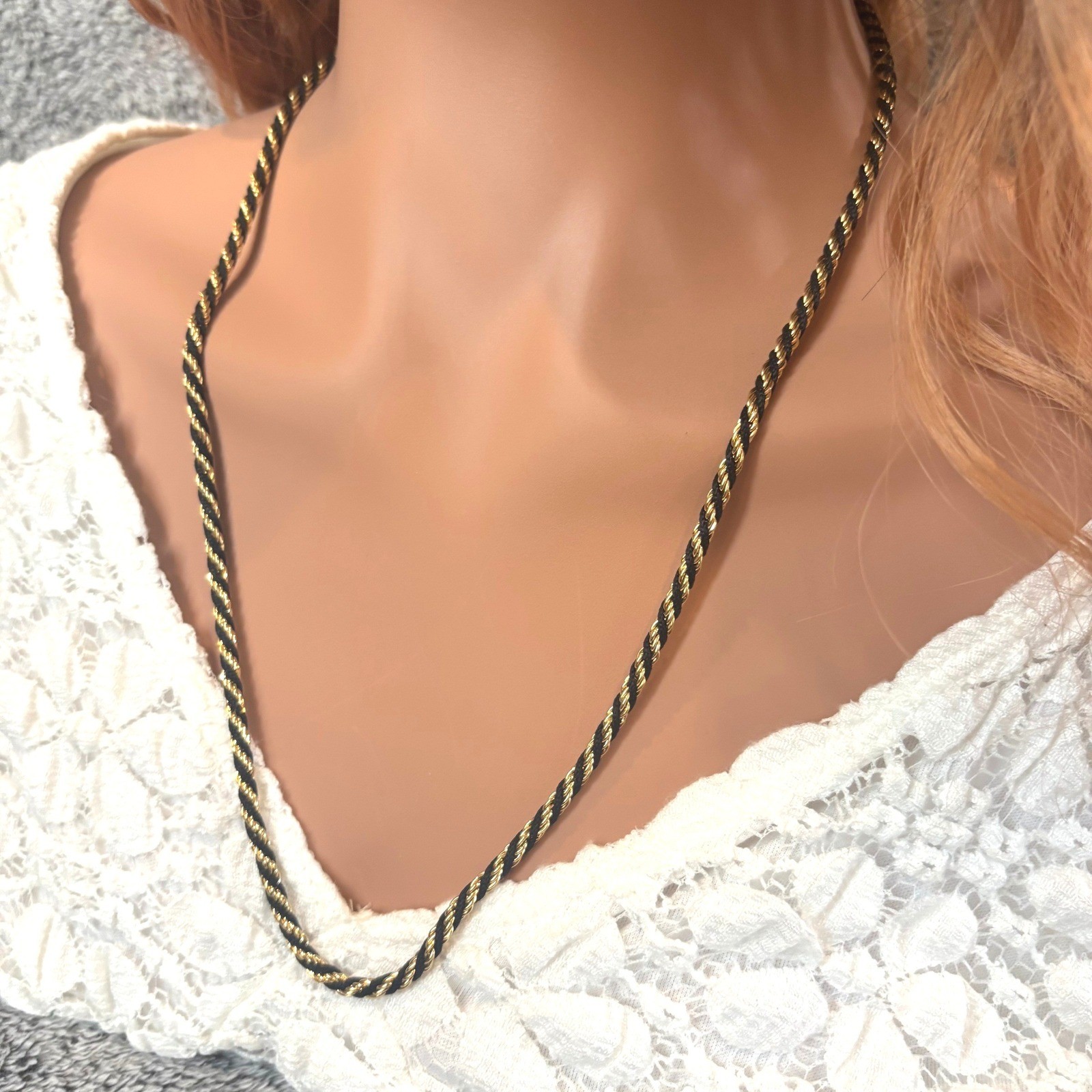 Vtg Trifari Rope Chain Necklace Black Gold Twisted Cord Old Money Preppy 21010