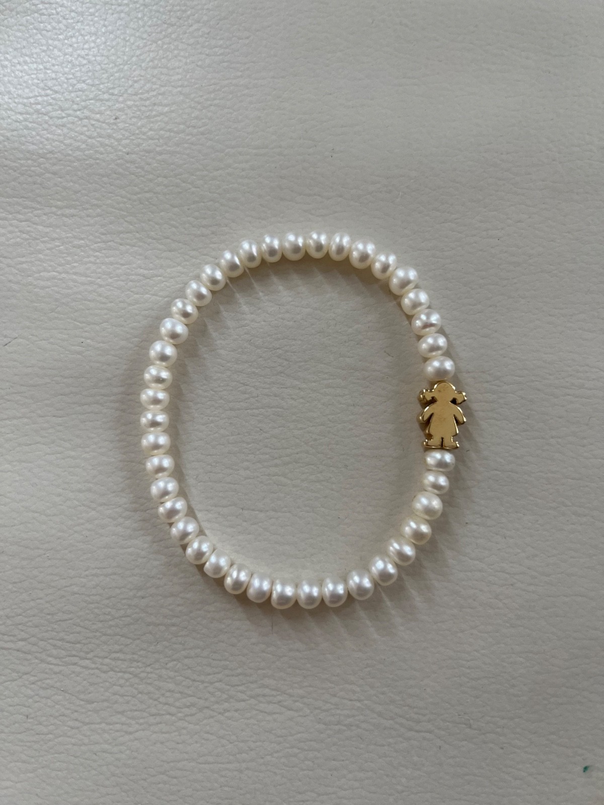 Authentic 18K Yellow Gold and White Pearls TOUS Bracelet