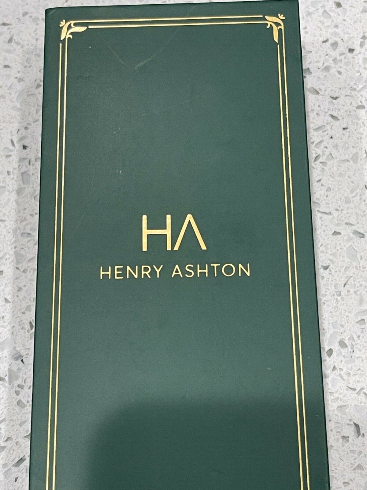 Henry Ashton perpetual classicDial Diameter: 41mm Stainless Steel 1 Bar Water
