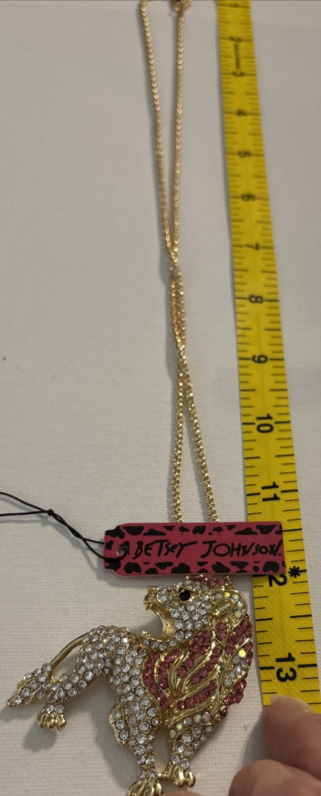 BETSEY JOHNSON GOLD WHITE CRYSTAL LION GOLD PLATED PENDANT BROOCH NECKLACE