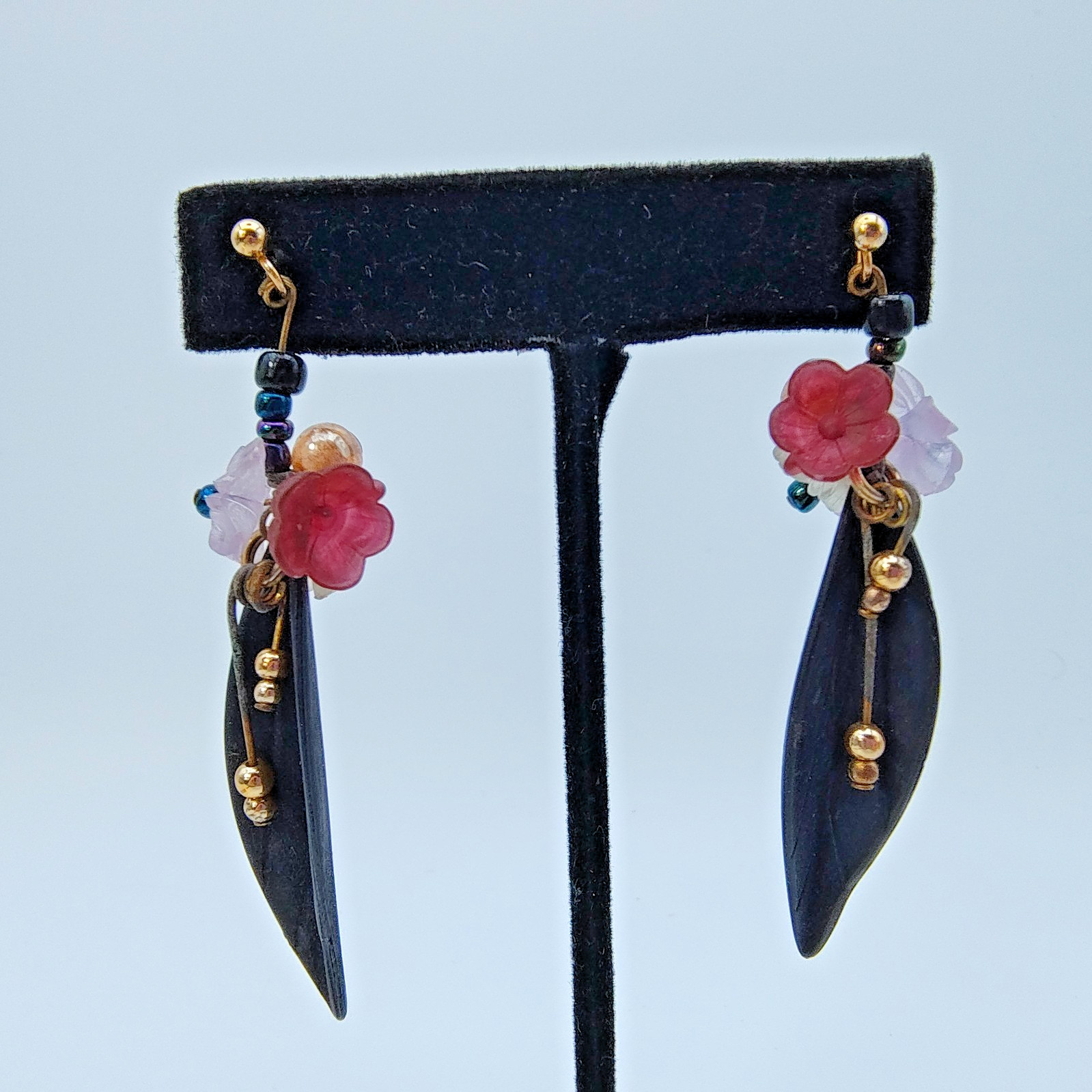 Vintage Frosted Flower Black Leaf Dangle Earrings Cottagecore Floral Boho