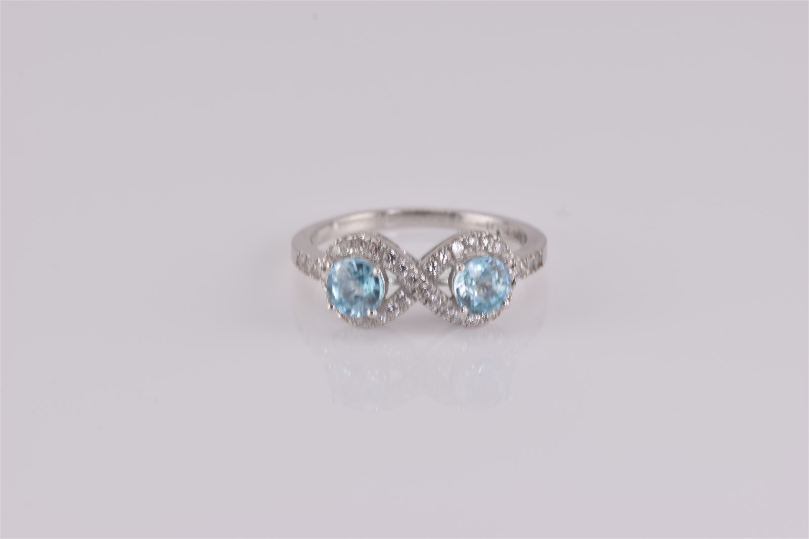 Sterling Silver Blue & White Topaz Accented Infinity Band Ring 925 Sz: 8