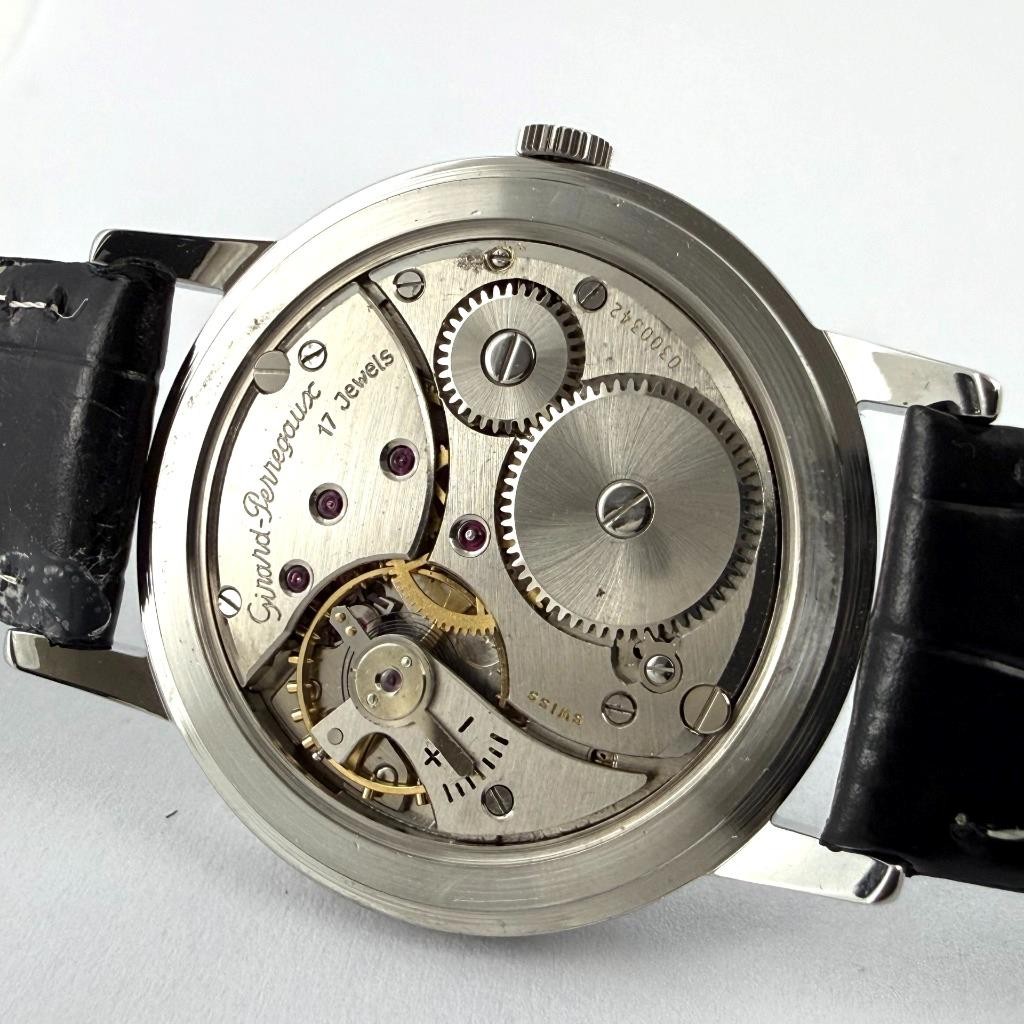 SWISS JUMBO GIRARD PERREGAUX MANUAL WIND NICE BLUE DIAL STEEL VINTAGE WATCH