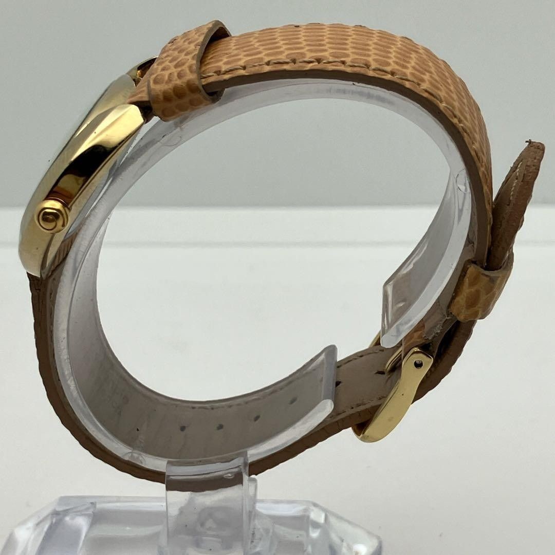 Working item SEIKO wristwatch oval quartz new battery ladies