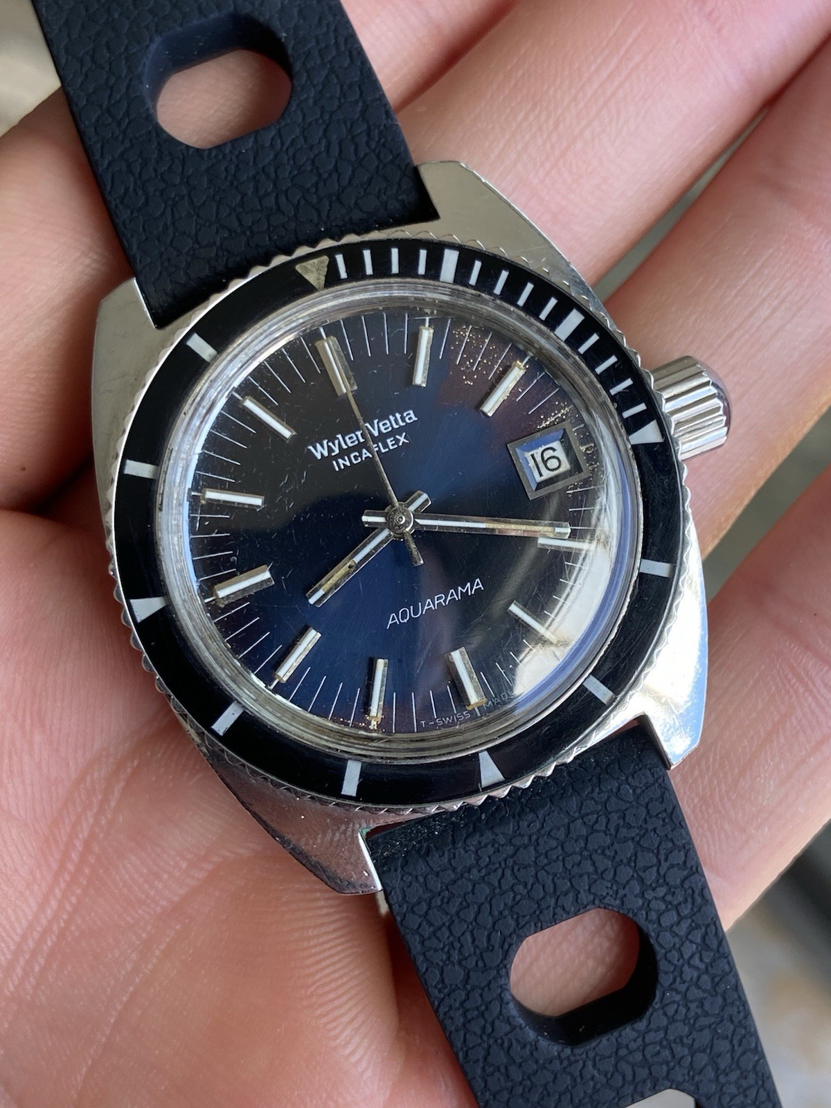 Vintage Rare Wyler Vetta Aquarama Automatic Diver Sub Watch