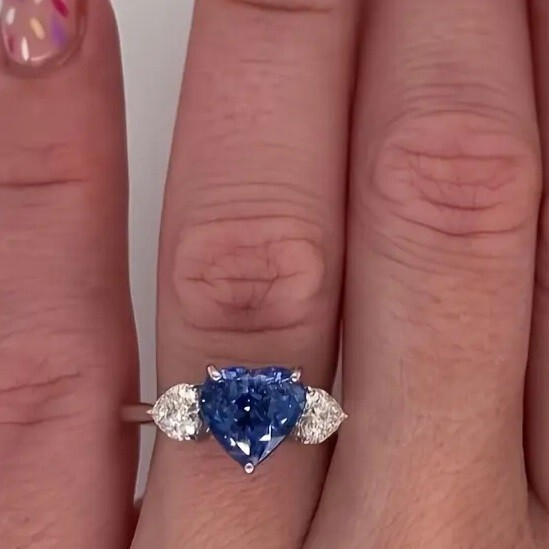 Elegant 925 Sterling Silver Blue White Topaz Wedding Engagement Ring Size 6