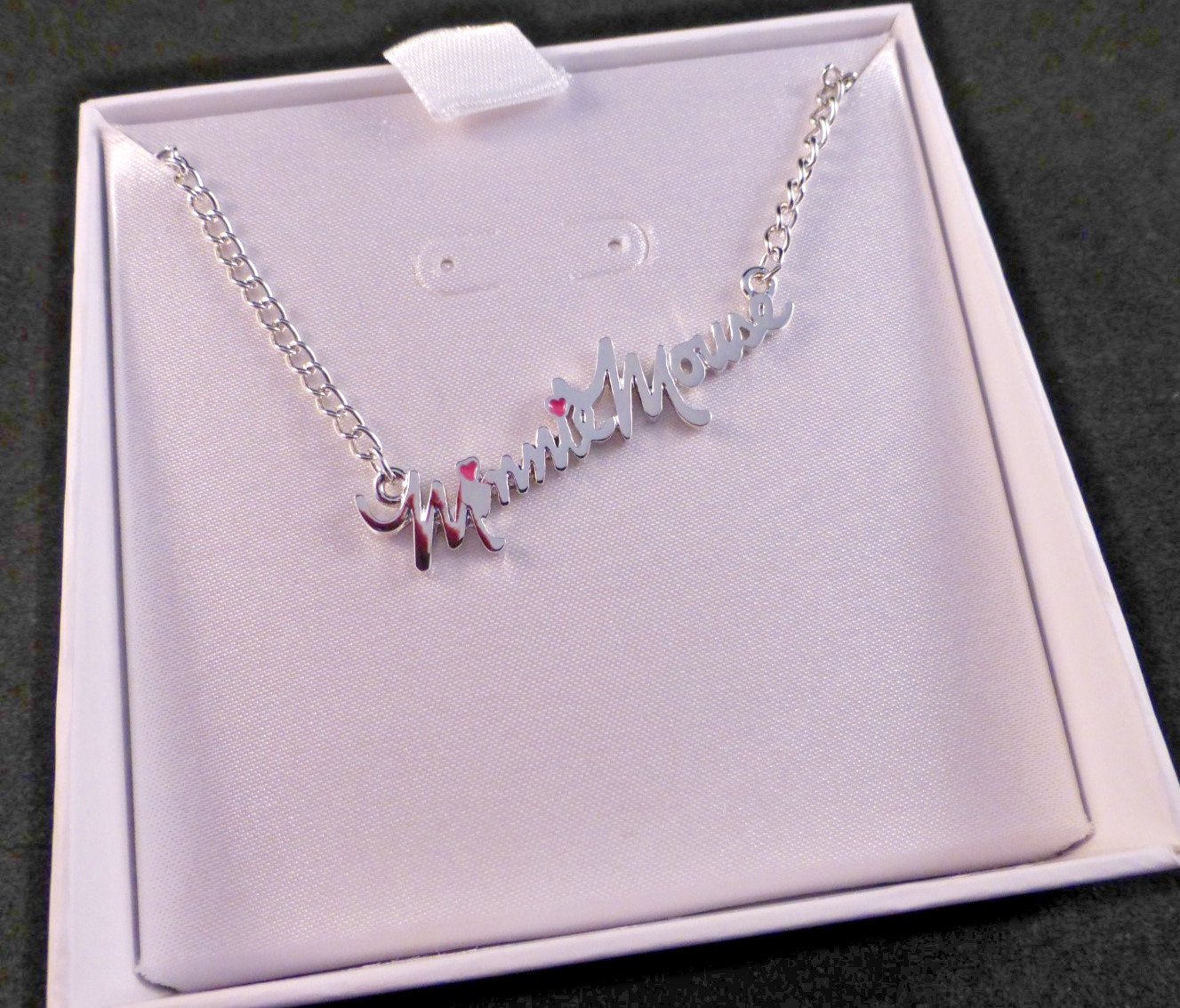 Disney Minnie Mouse Necklace Name Chain Silver Enamelled Hearts x17 BNIB Job Lot