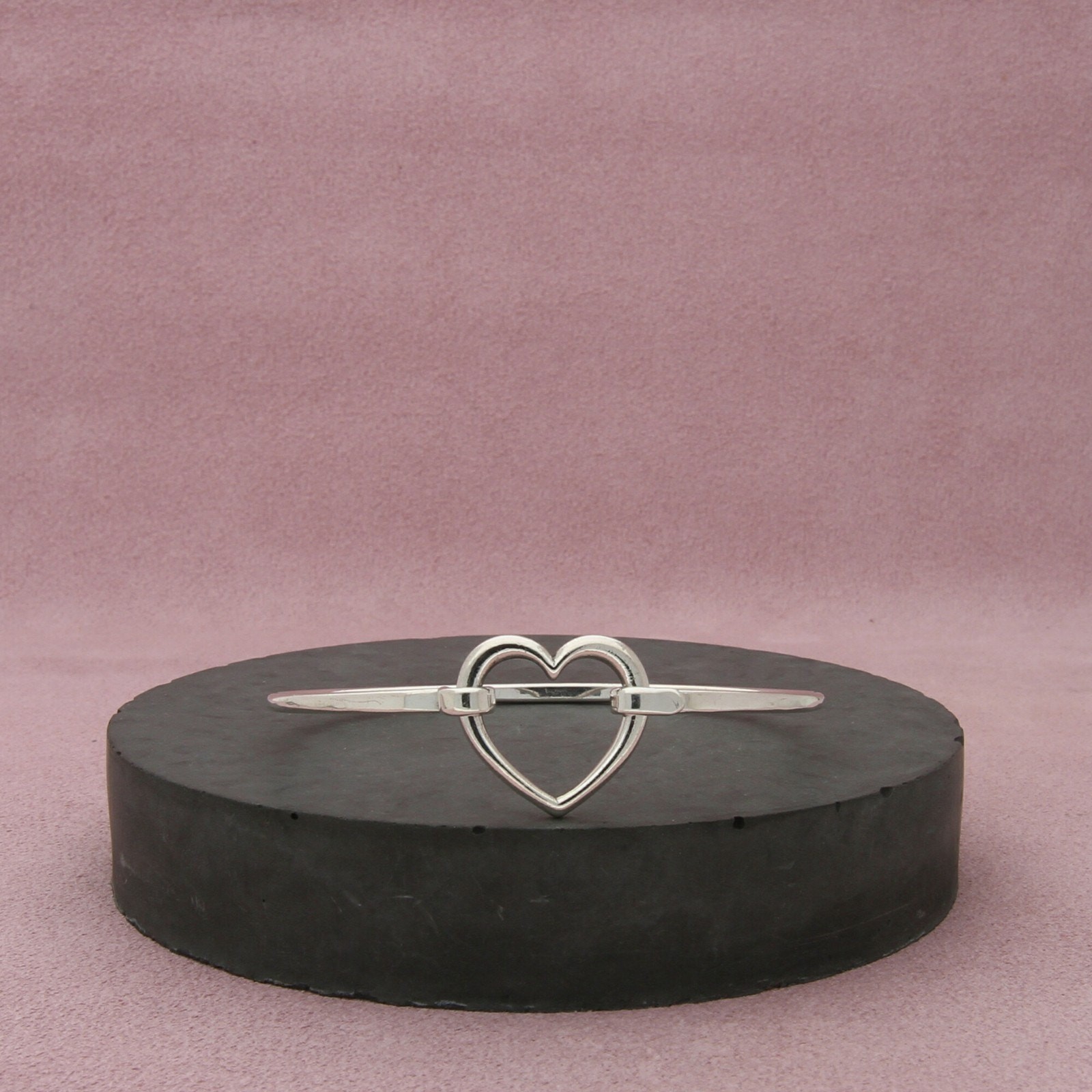 james avery sterling silver retired heart hook-on bracelet size 6.25in