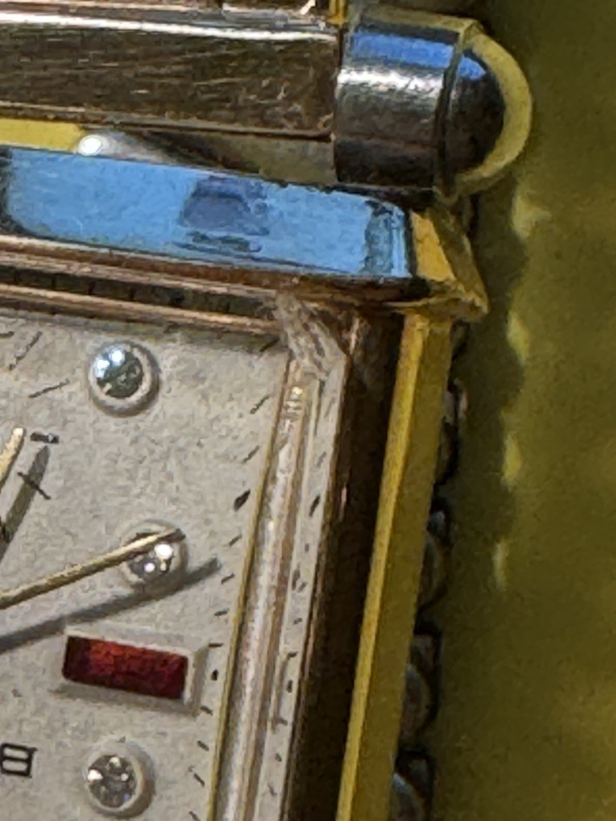 1940’s Men’s BENRUS 17 Jewel Watch, Diamond & Ruby Dial Pristine Condition