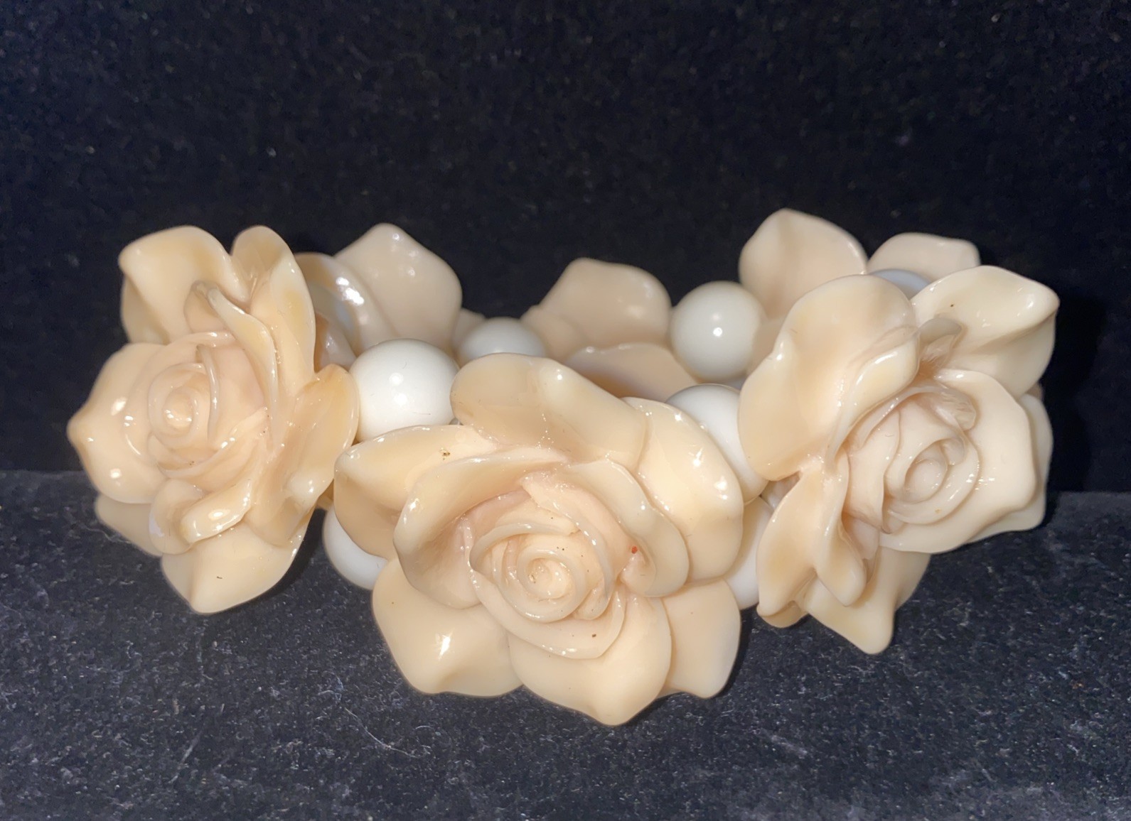 Vintage Plastic Resin (?) Pinky/ Yellow Rose Stretch Bracelet Stunning