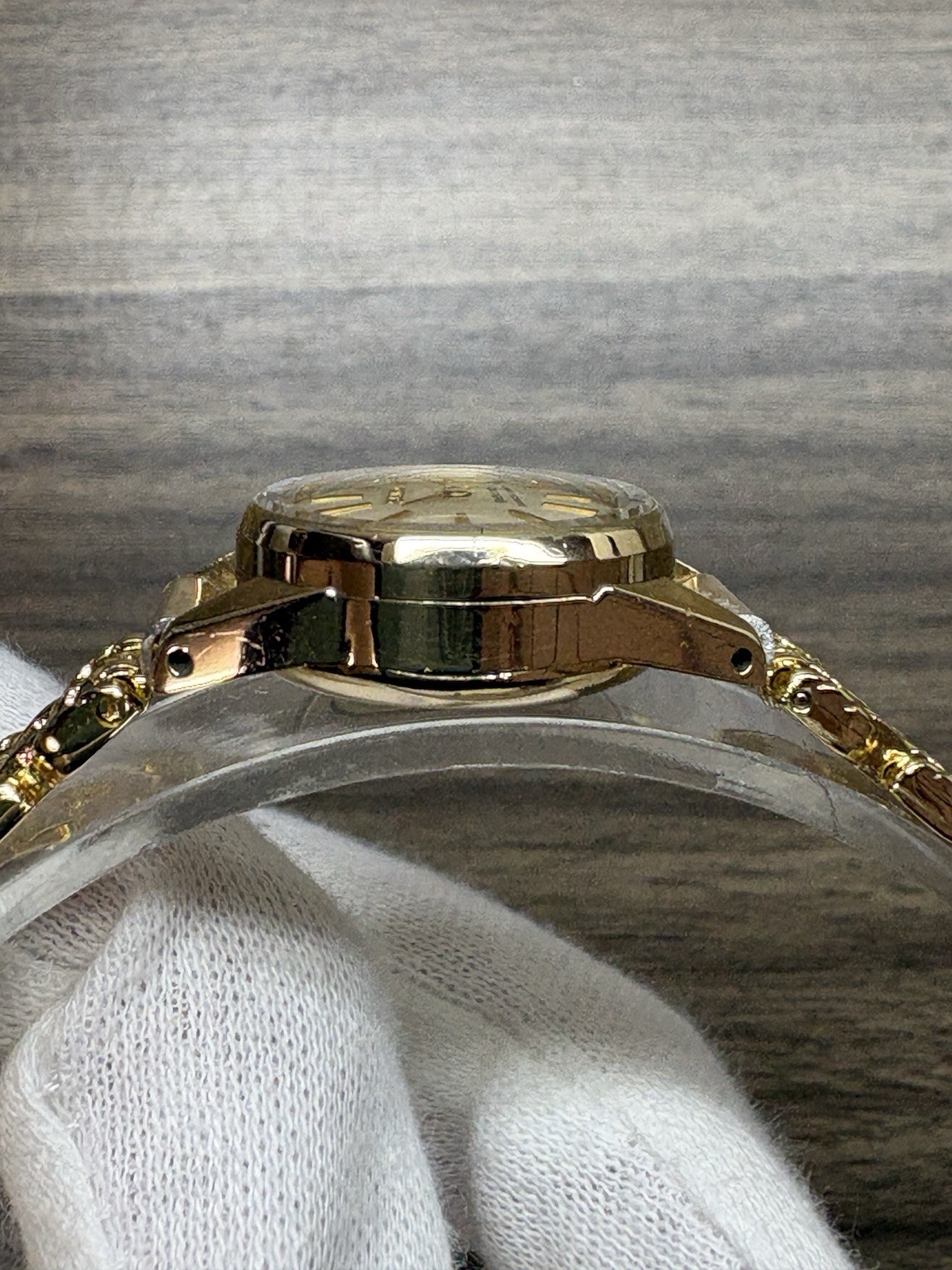 SEIKO Queen Seiko 1020-0010 Vintage 1975 Hand-Winding Ladies Watch 14K GF Japan