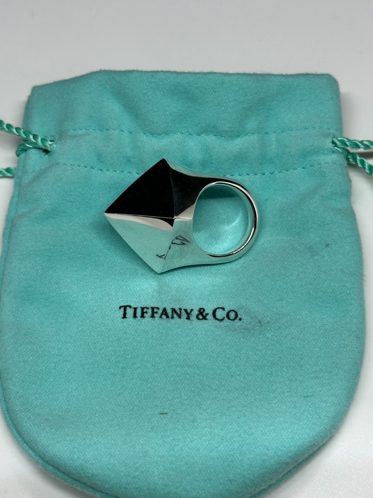 Tiffany & Co Sterling Silver PYRAMID RING Size 6.5, 20grams, Beautiful